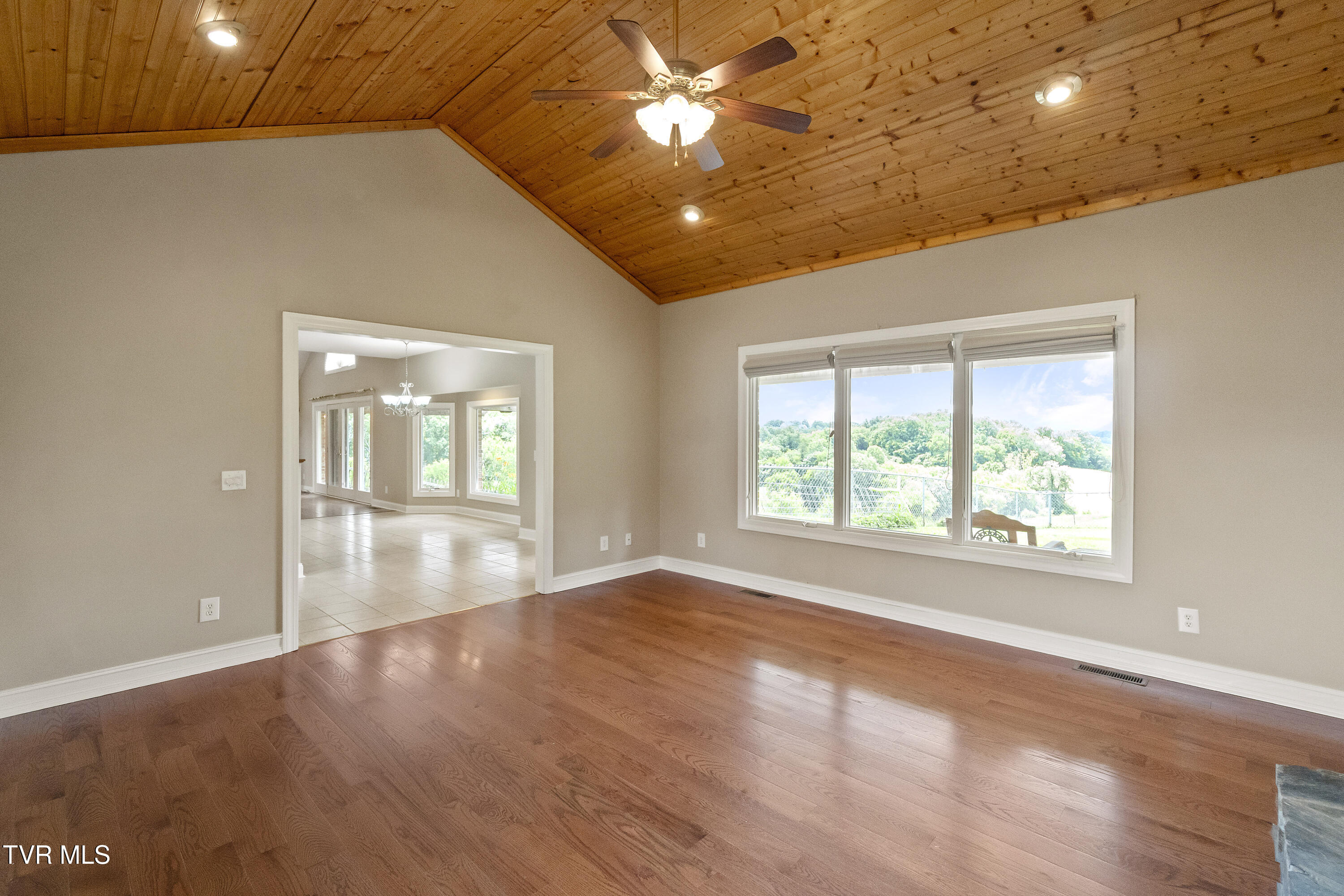 1120 Old Kentucky Road, Greeneville, Tennessee image 48