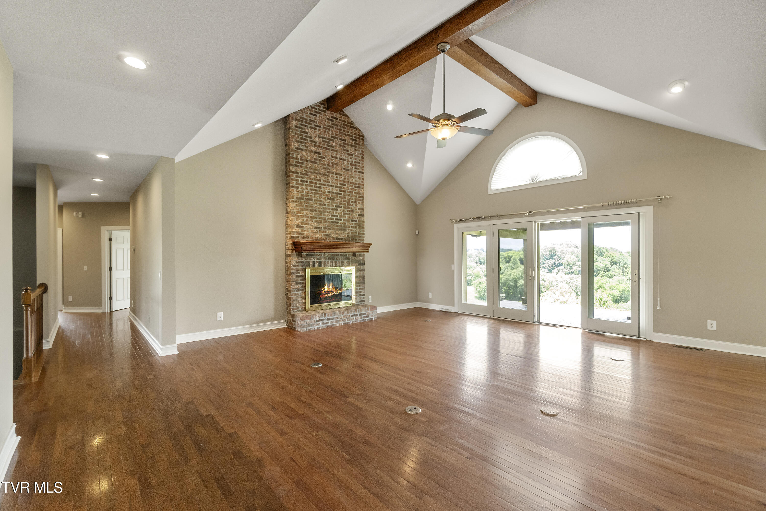 1120 Old Kentucky Road, Greeneville, Tennessee image 7
