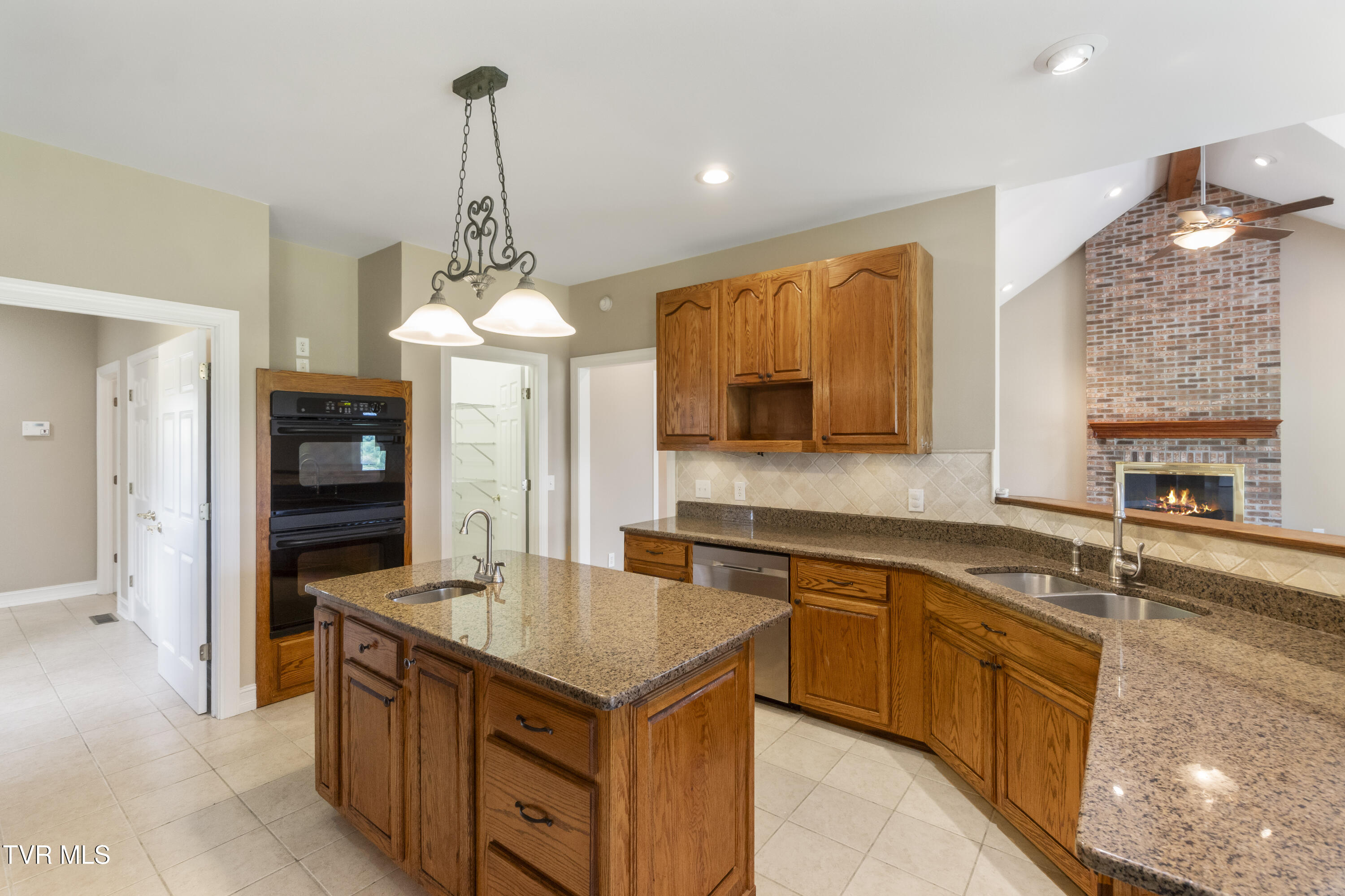 1120 Old Kentucky Road, Greeneville, Tennessee image 36