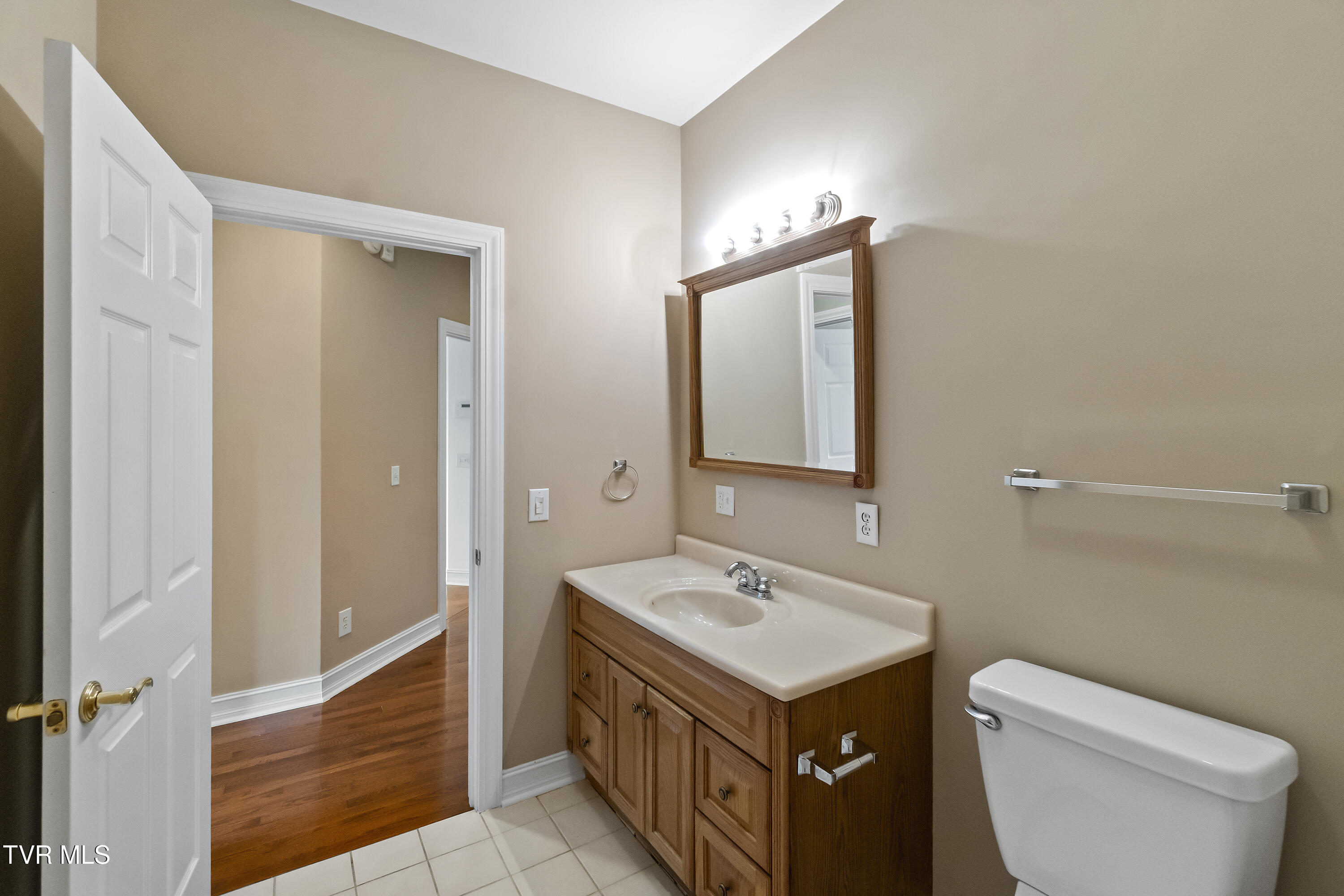 1120 Old Kentucky Road, Greeneville, Tennessee image 50