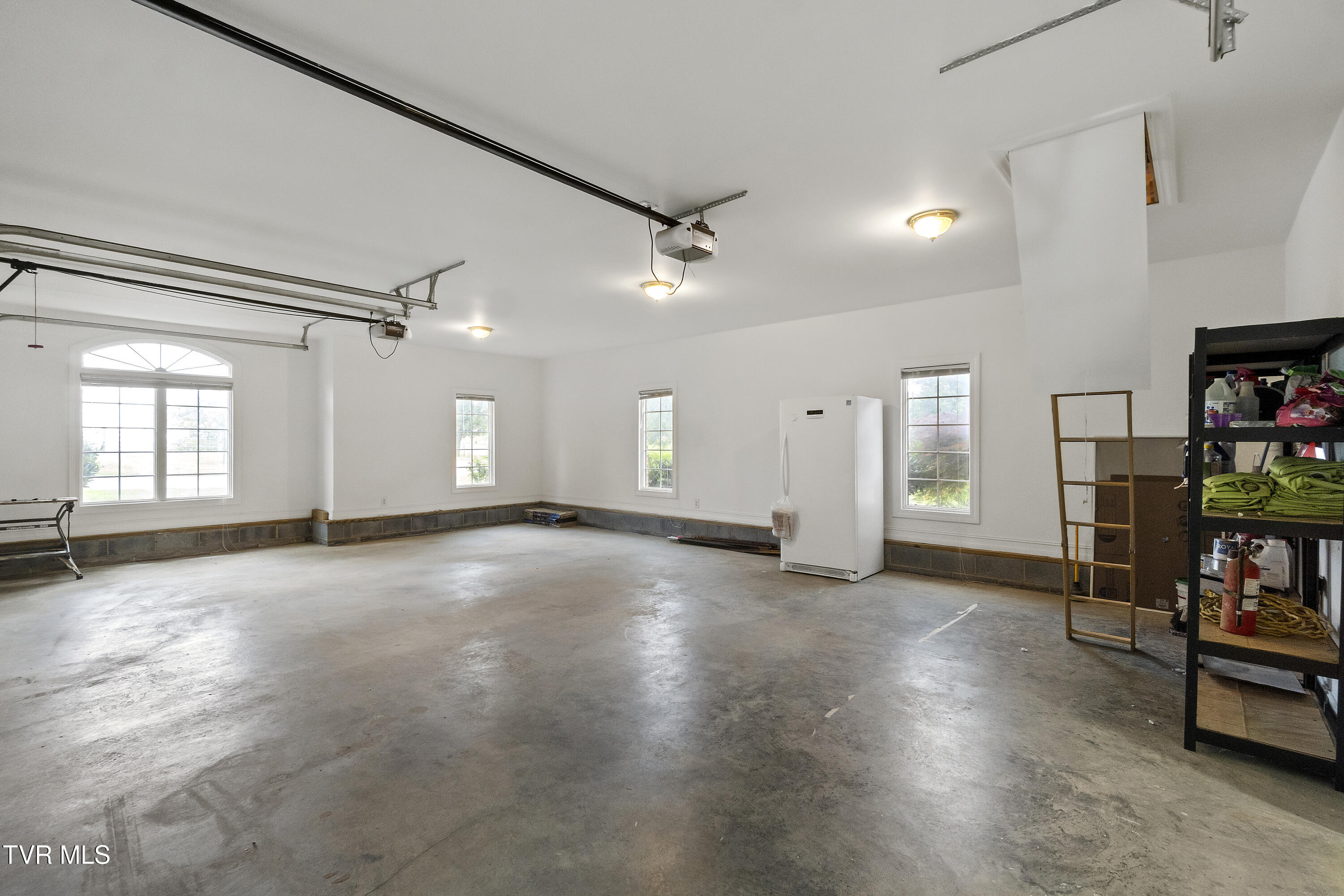 1120 Old Kentucky Road, Greeneville, Tennessee image 43