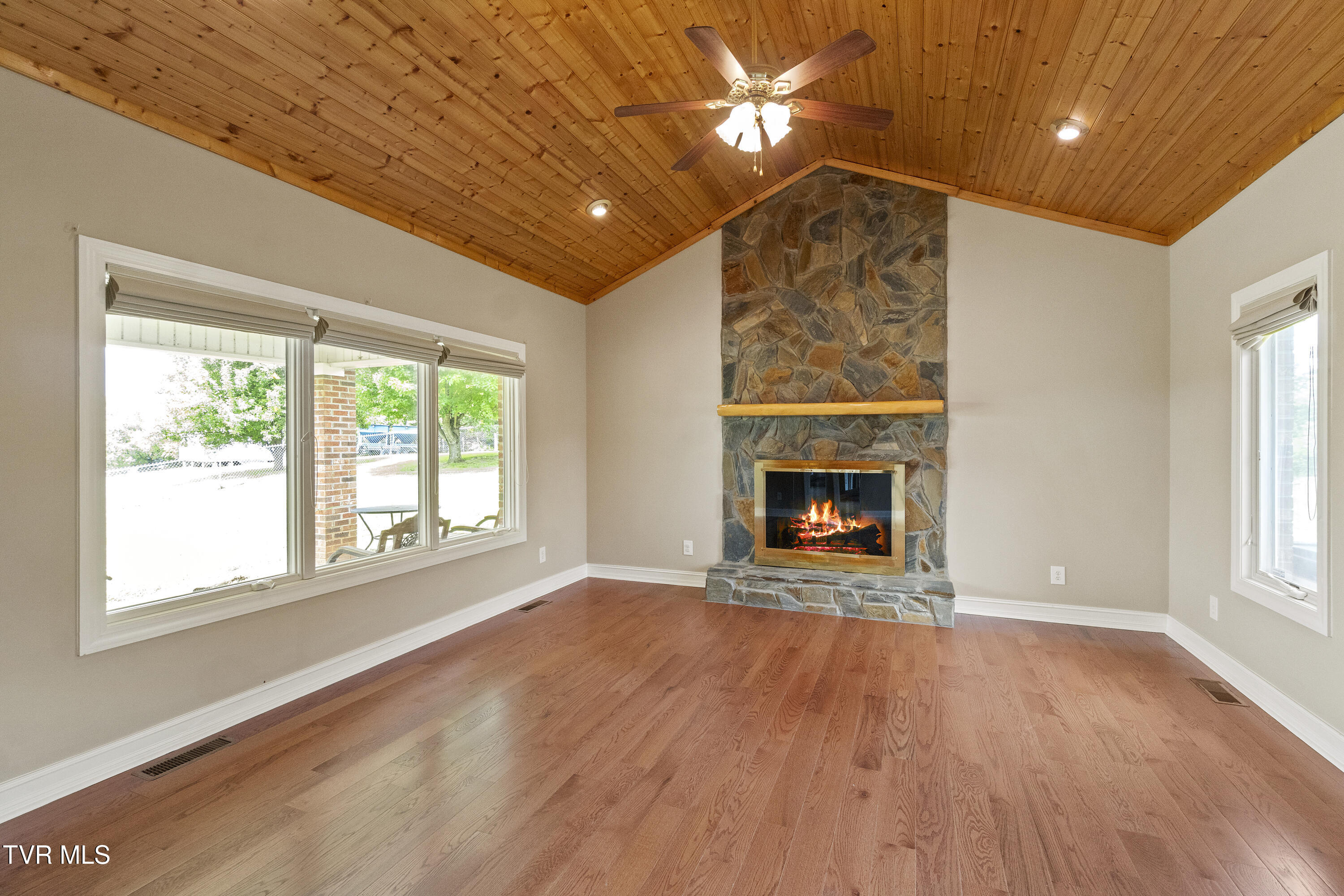 1120 Old Kentucky Road, Greeneville, Tennessee image 45