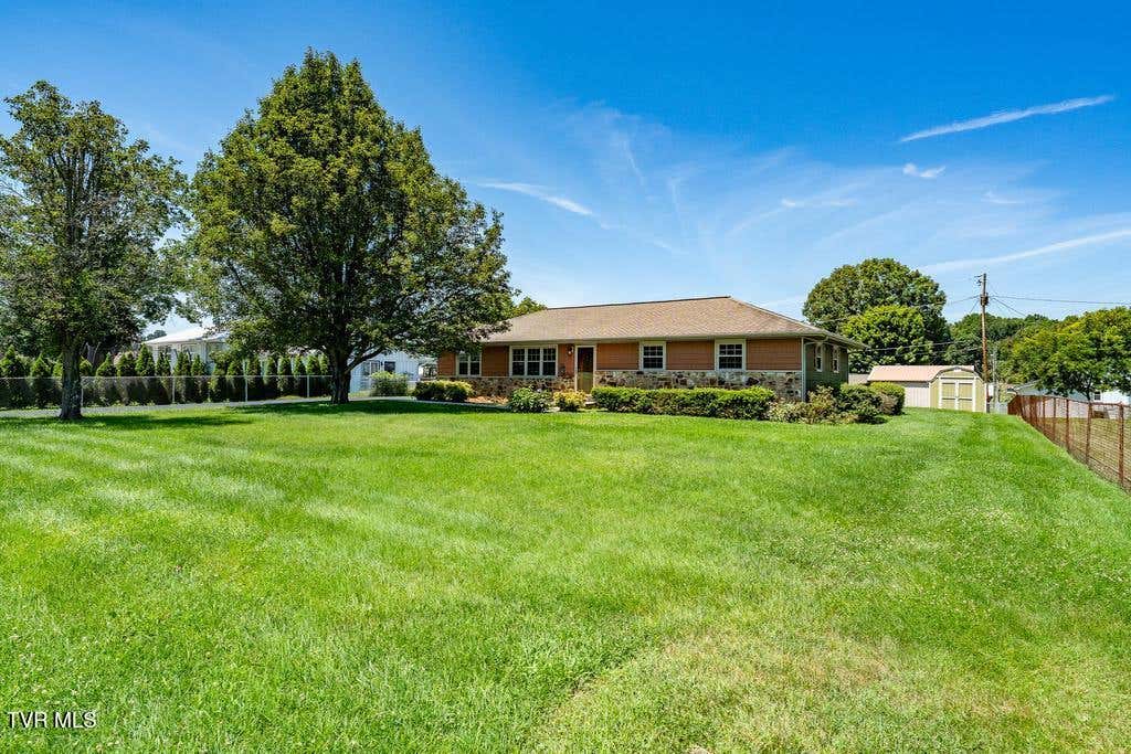 Photo of 604 Norris Avenue, Kingsport, TN 37665 (MLS # 9999641)