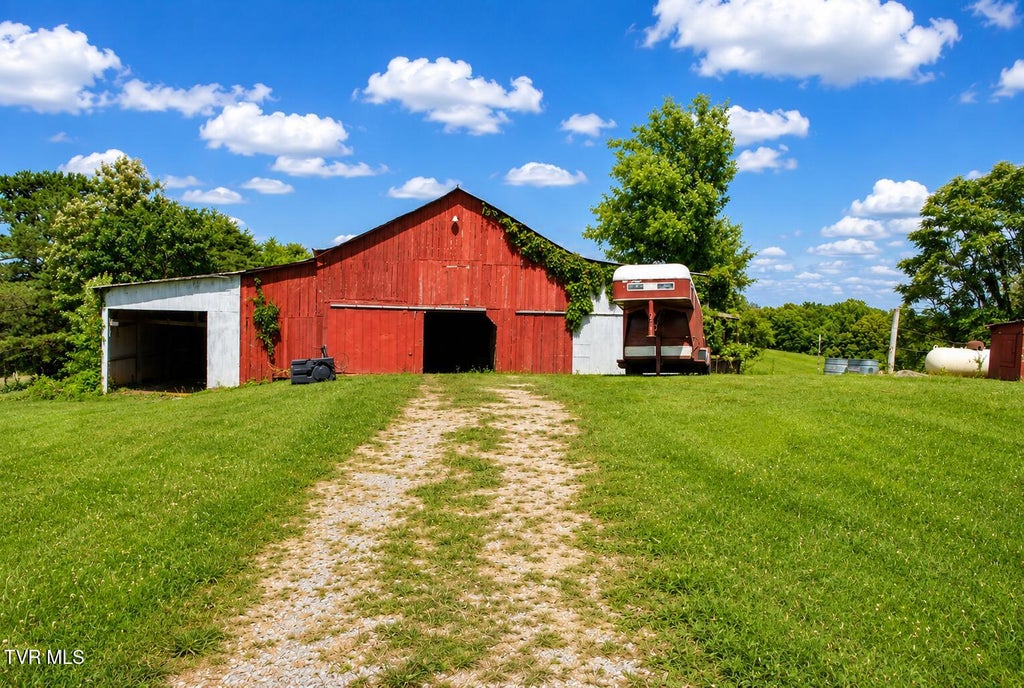 Photo of 710 Colvert Road, Mosheim, TN 37818 (MLS # 9997361)