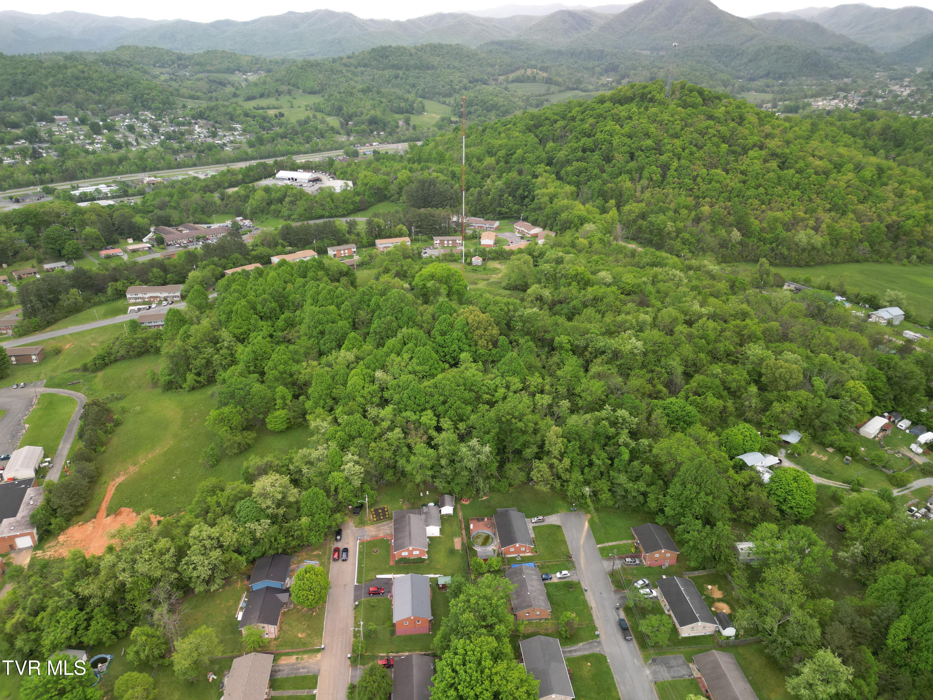 Johnson Avenue, Elizabethton, Tennessee image 3