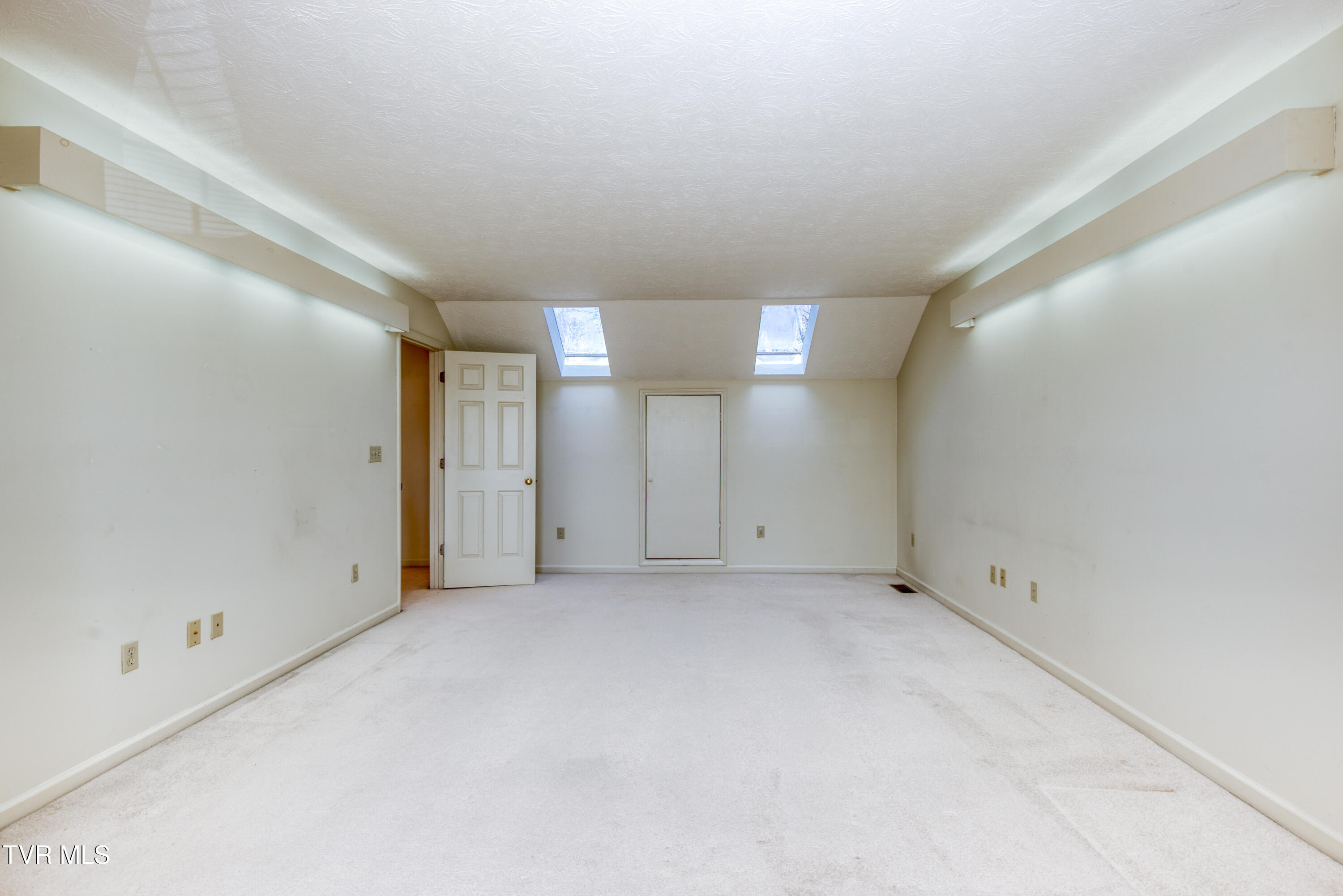 831 Barclay Drive, Abingdon, Virginia image 12