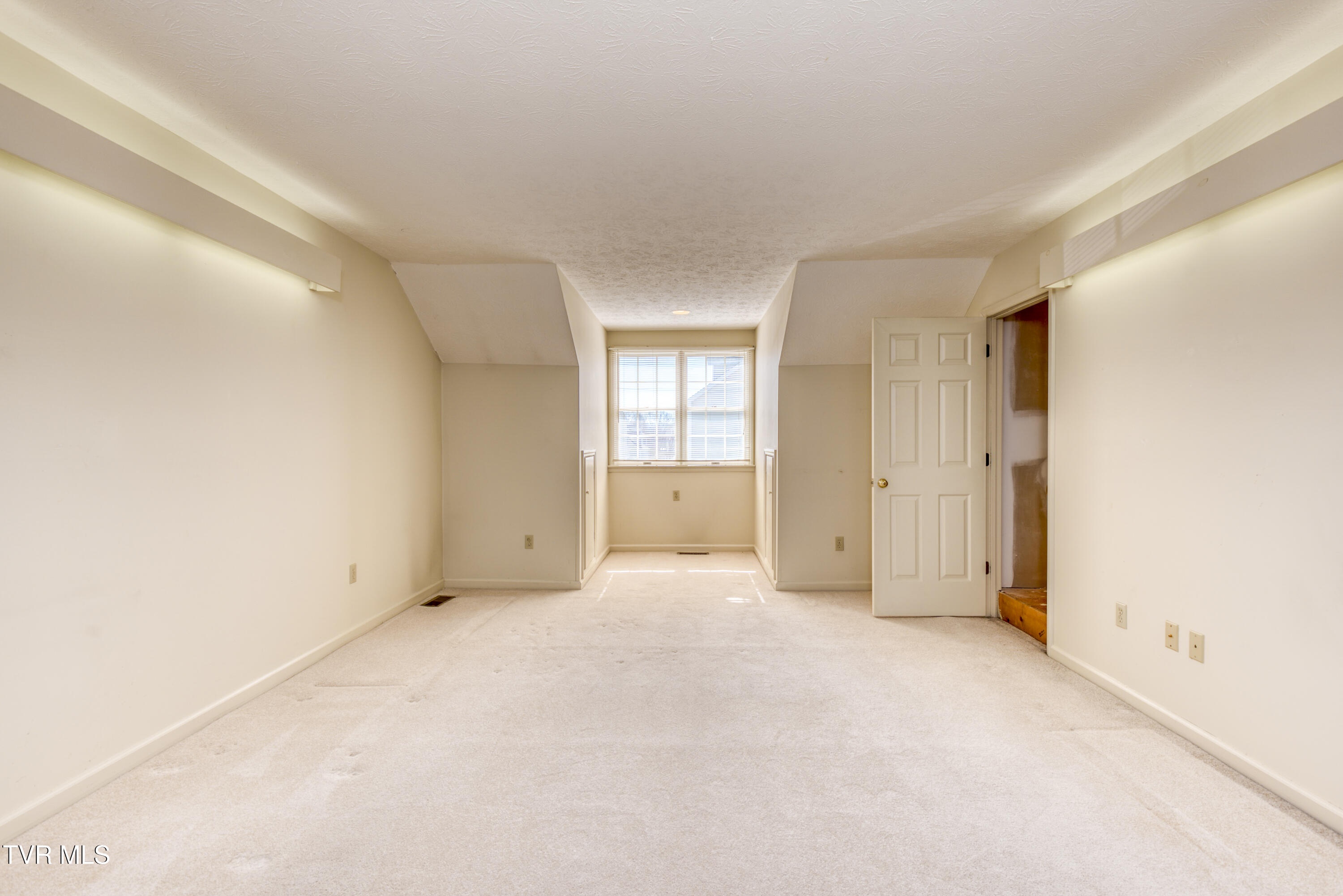 831 Barclay Drive, Abingdon, Virginia image 10