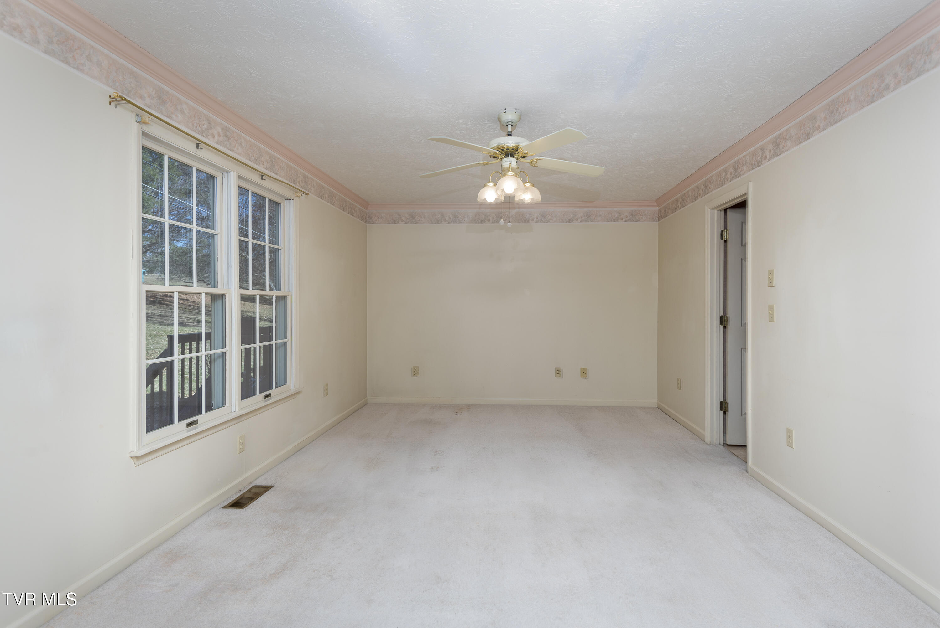 831 Barclay Drive, Abingdon, Virginia image 7