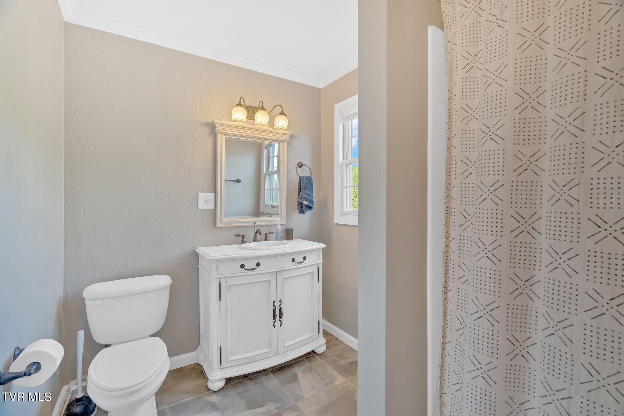 588 Spring Valley Road, Bristol, Virginia image 42