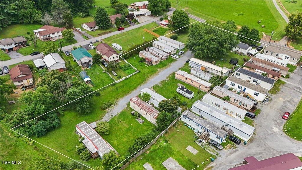 Photo of 2634 Island Road, Bristol, VA 24202 (MLS # 9998439)