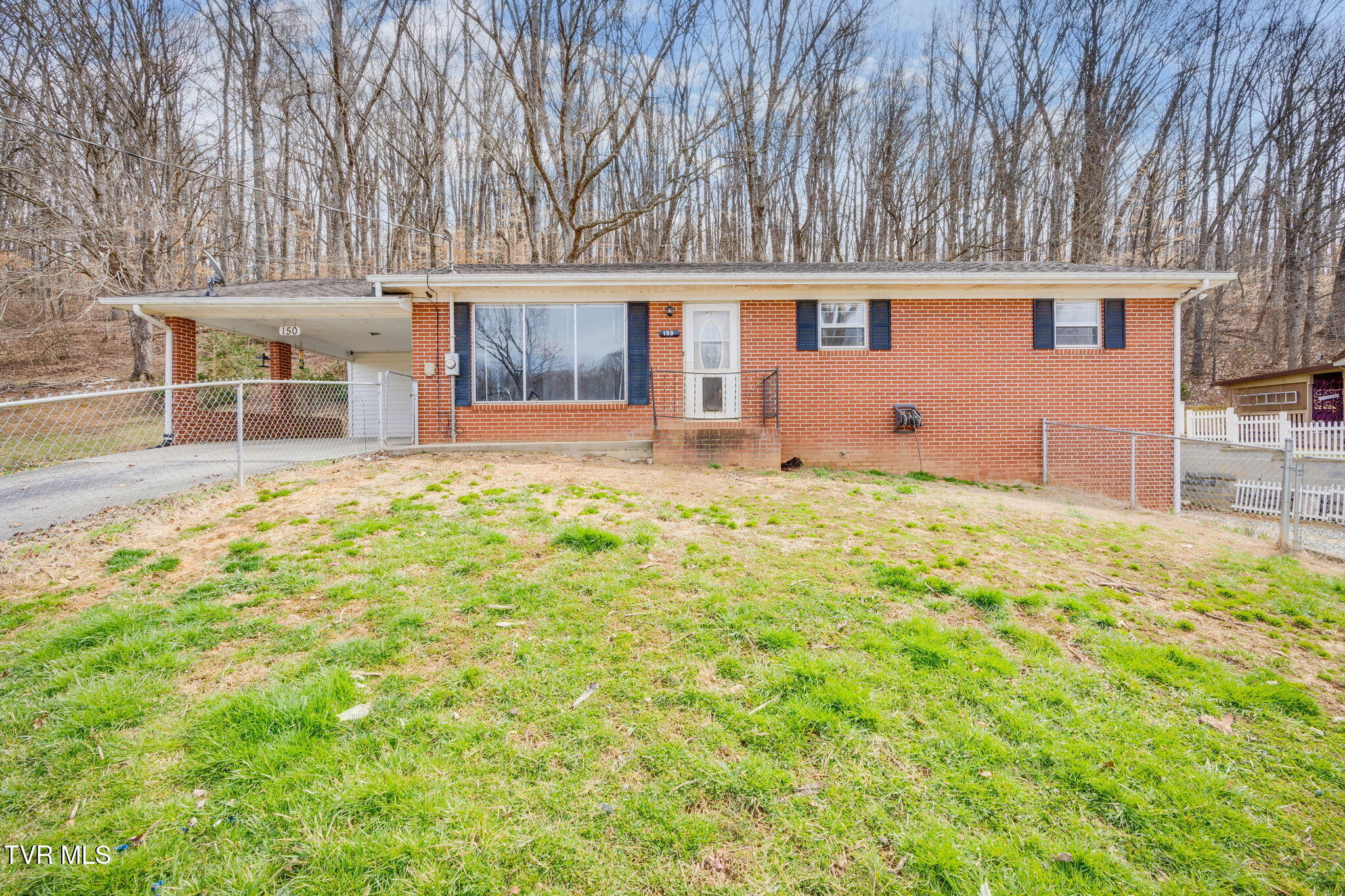 150 Crest Hills Lane, Chuckey, Tennessee image 1