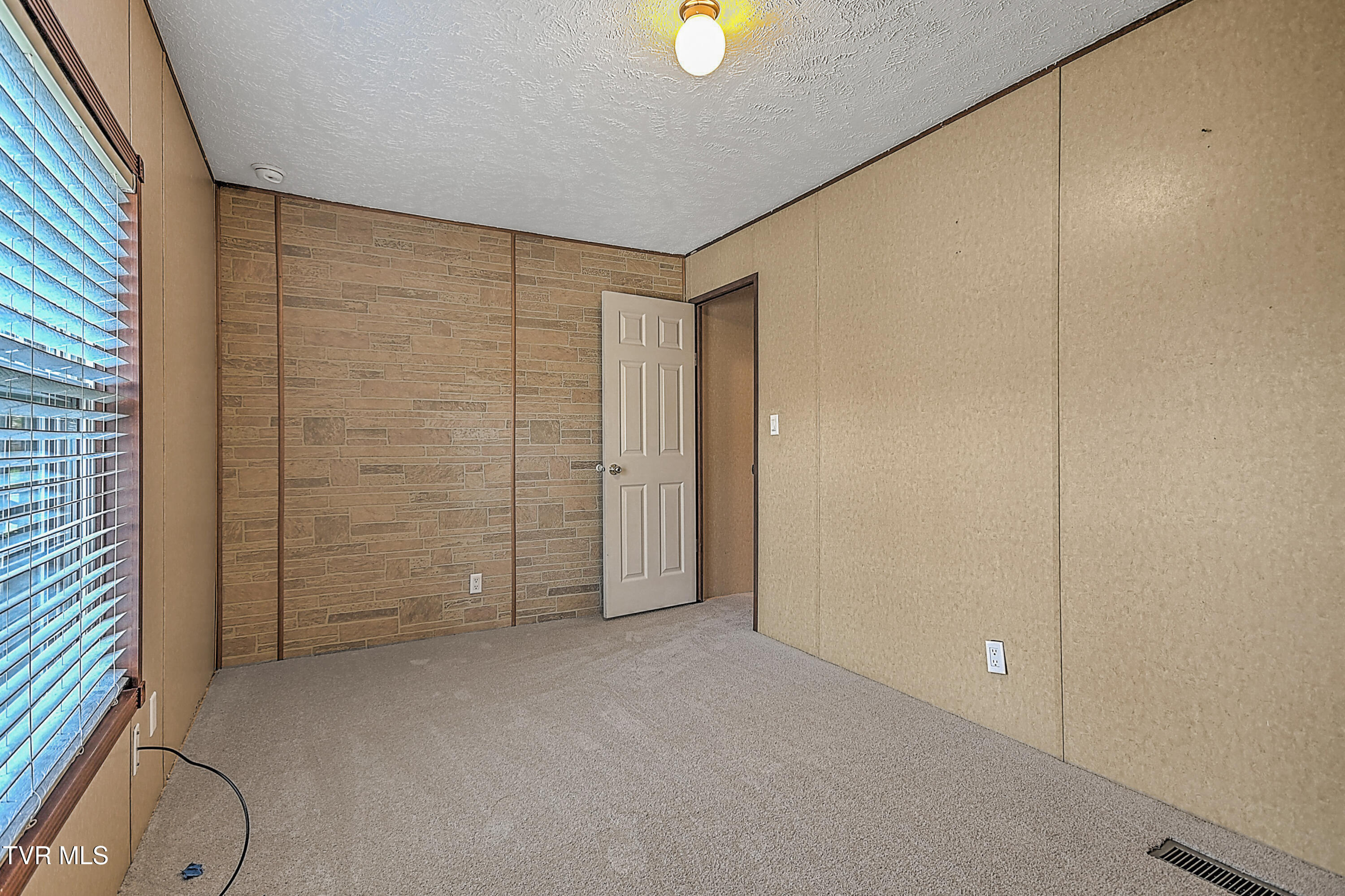 295 Ernie Drive, Gate City, Virginia image 34