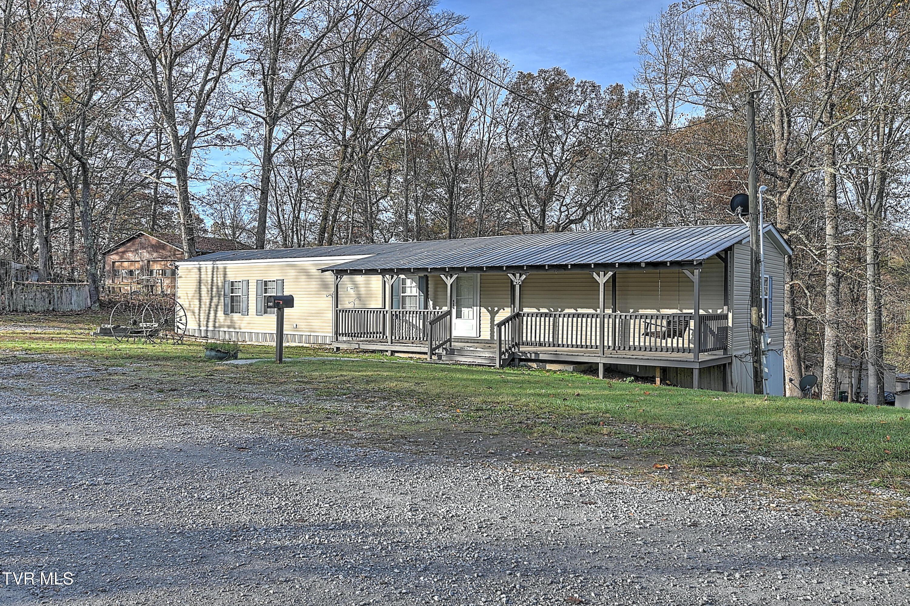 295 Ernie Drive, Gate City, Virginia image 2