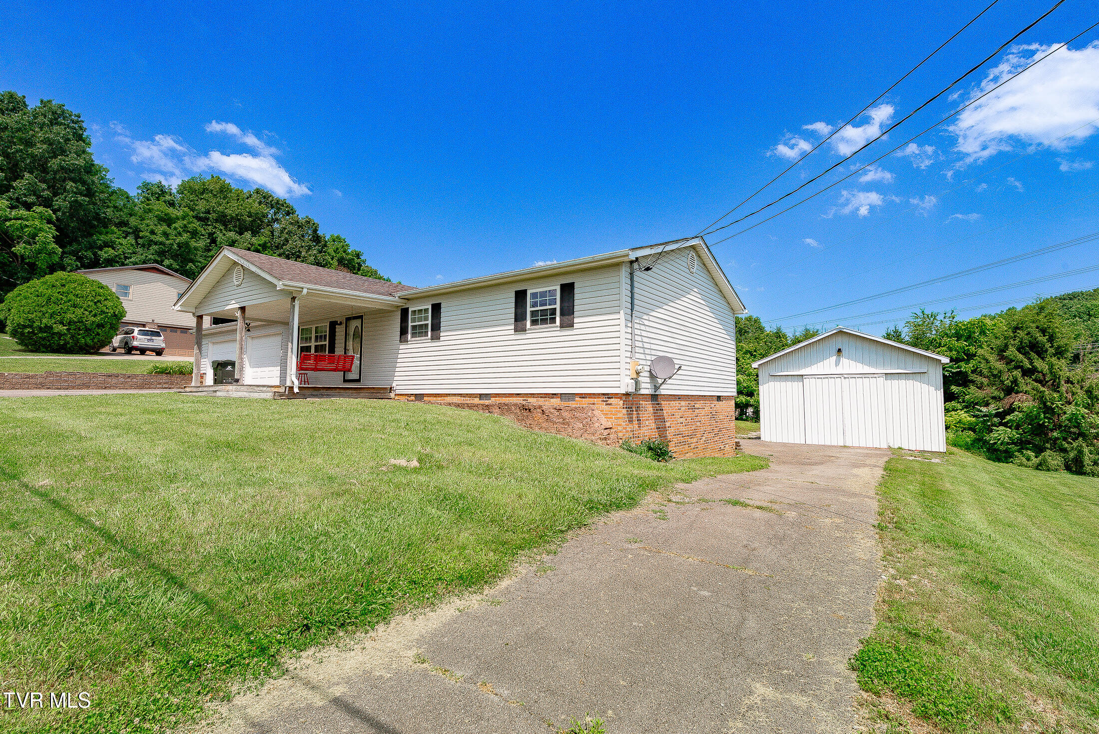118 Hidden Valley Road, Kingsport, Tennessee image 2