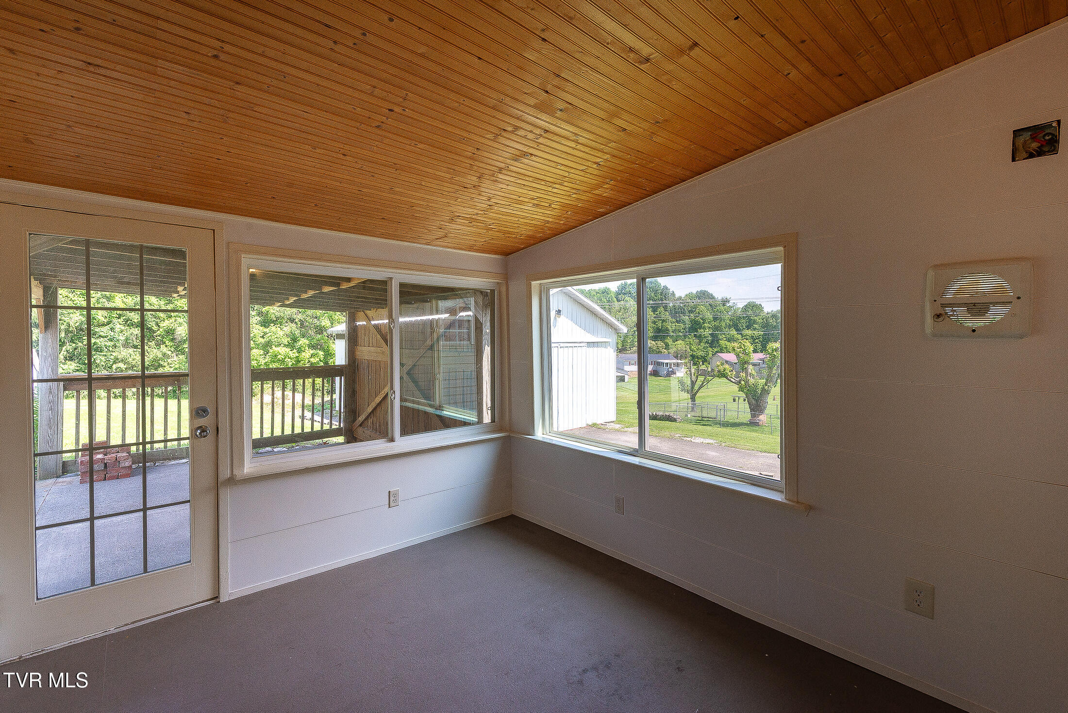 118 Hidden Valley Road, Kingsport, Tennessee image 17
