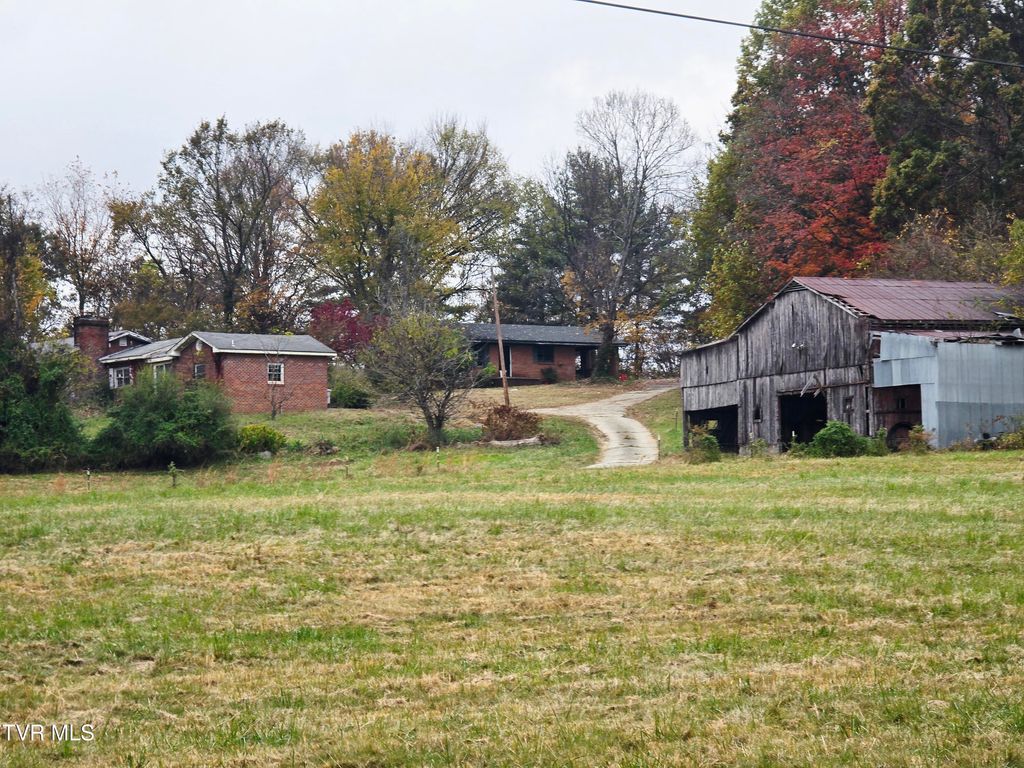 Photo of 94729470 Kingsport Highway, Chuckey, TN 37641 (MLS # 9987994)