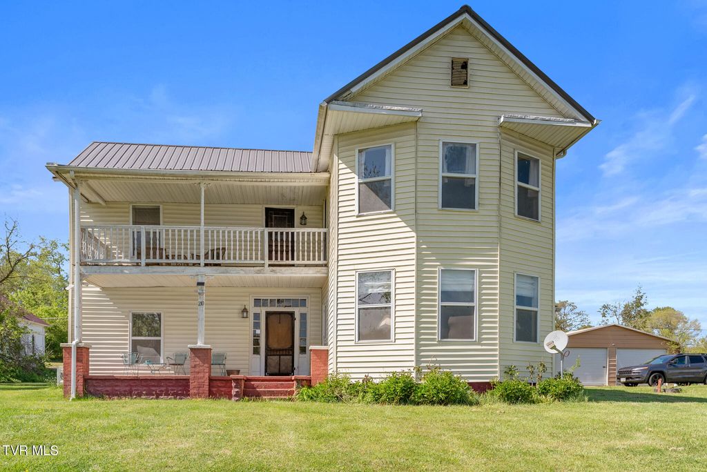 Photo of 210 Evergreen Street, Glade Spring, VA 24340 (MLS # 9994474)