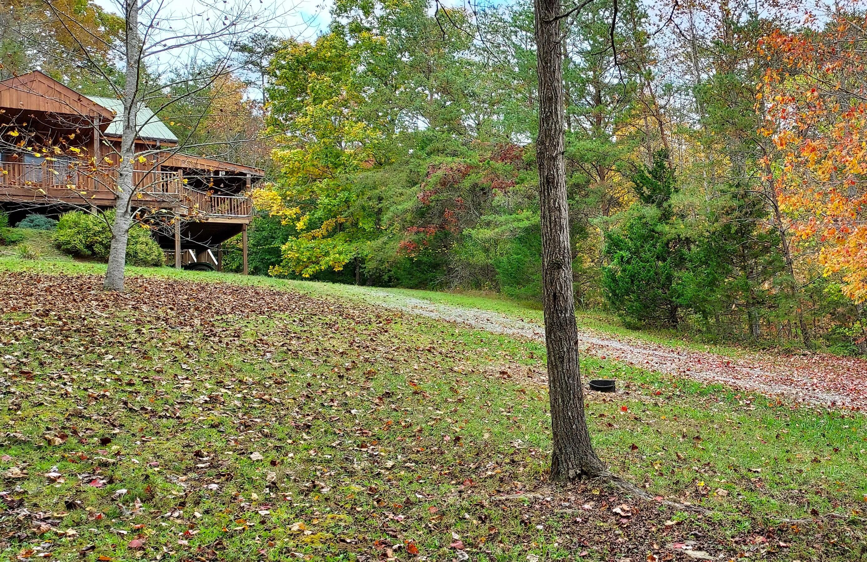 724 Hawk Ridge Road, Sneedville, Tennessee image 3