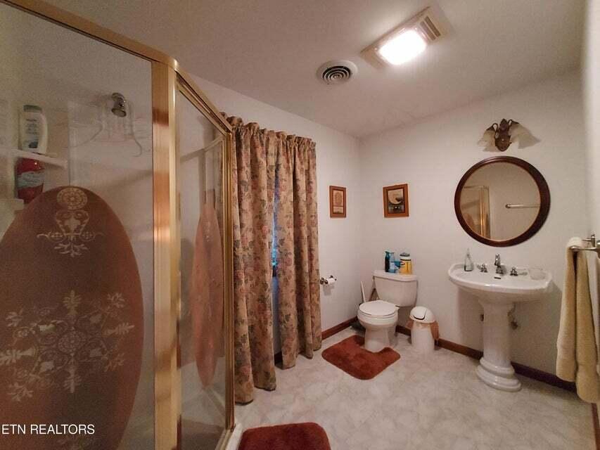 724 Hawk Ridge Road, Sneedville, Tennessee image 30