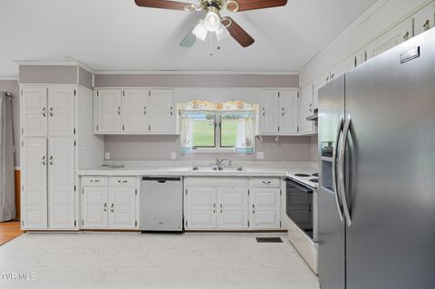 Tiny photo for 147 Seven Springs Drive, Castlewood, VA 24224 (MLS # 9986455)