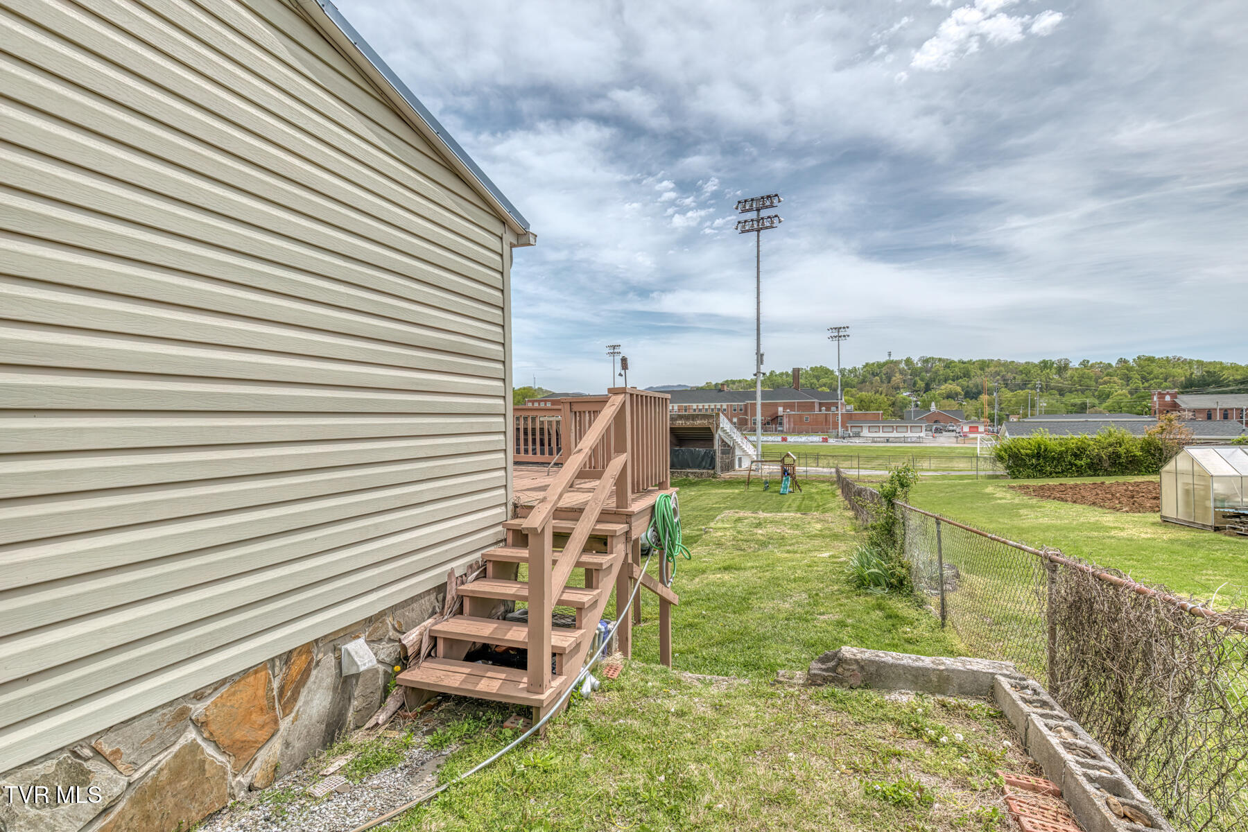 322 Doe Avenue, Elizabethton, Tennessee image 23