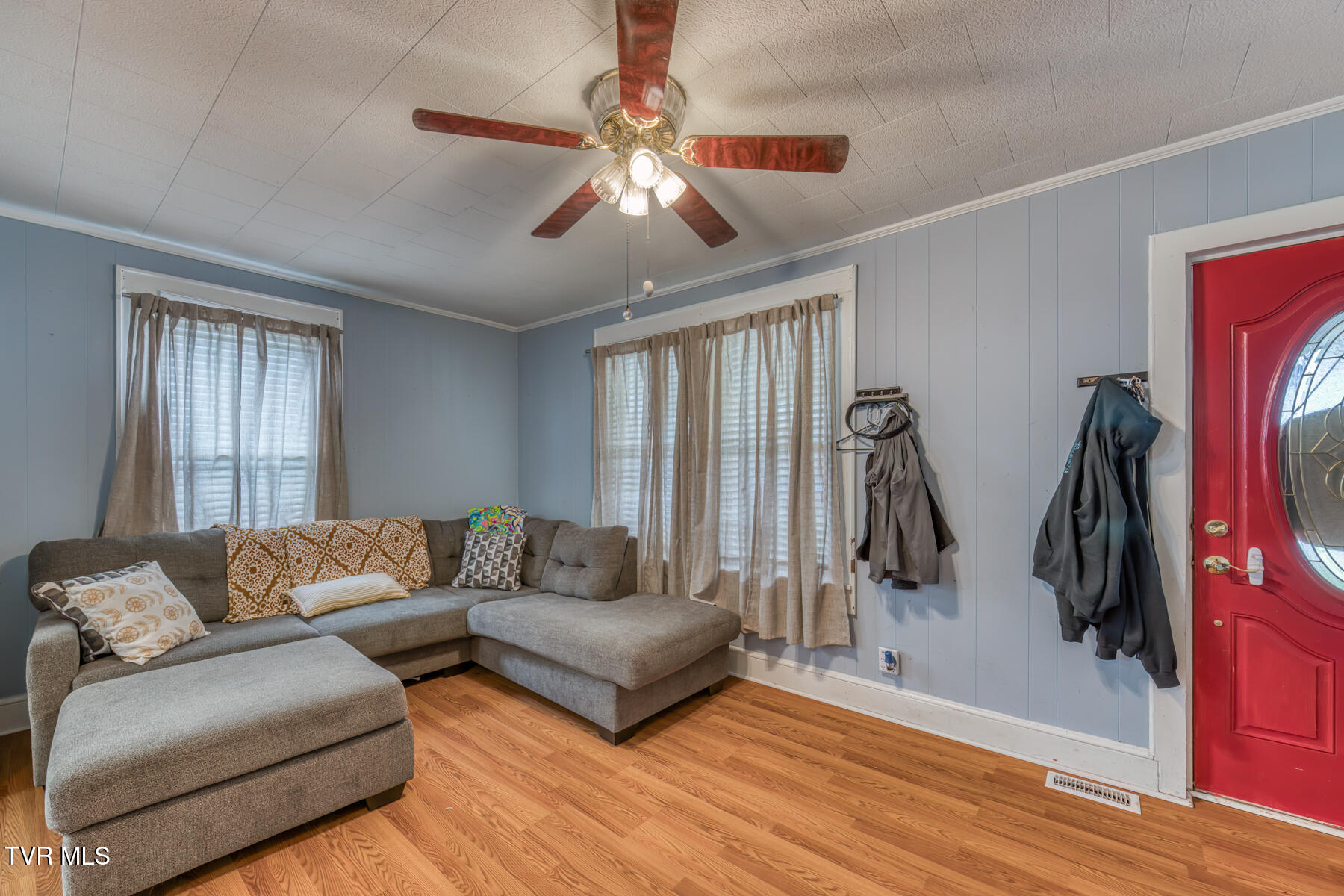 322 Doe Avenue, Elizabethton, Tennessee image 4