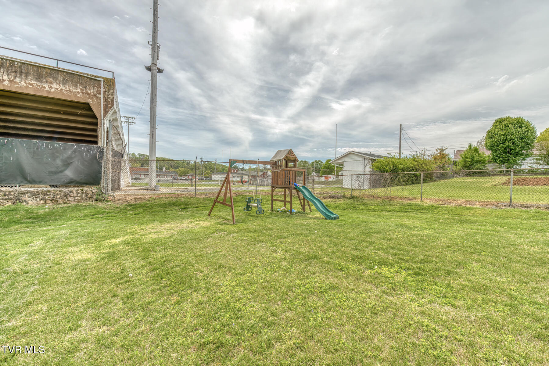 322 Doe Avenue, Elizabethton, Tennessee image 19