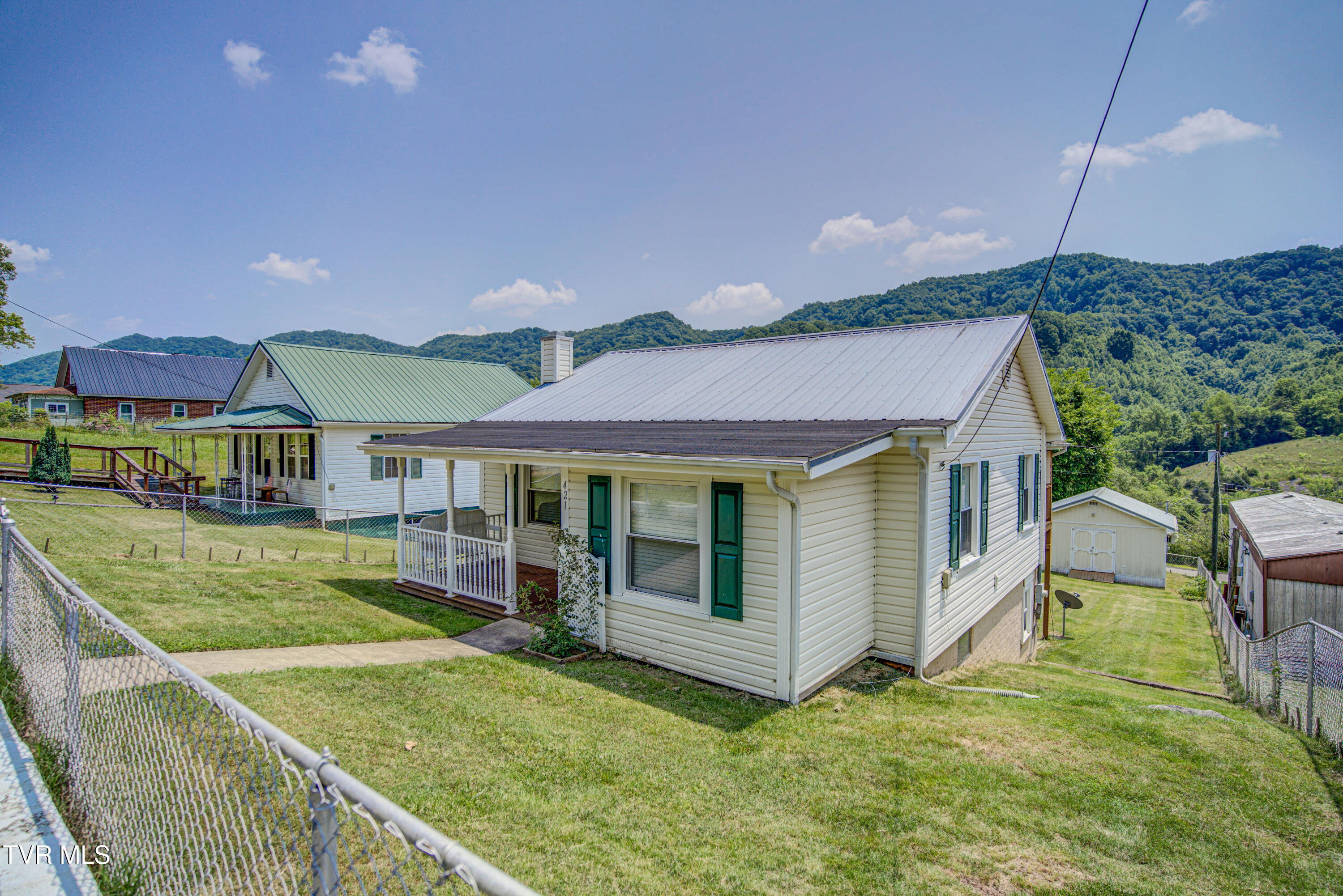 421 Highland Street, Gate City, Virginia image 2