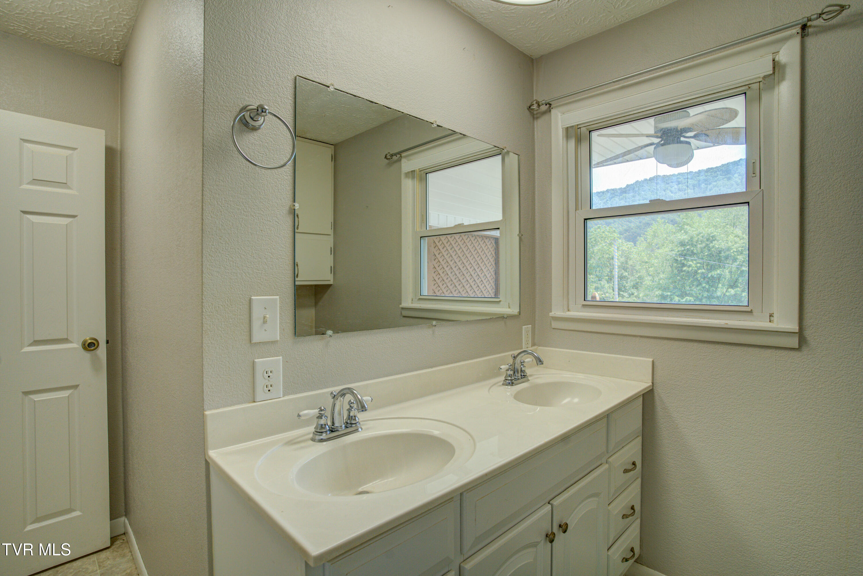 421 Highland Street, Gate City, Virginia image 24