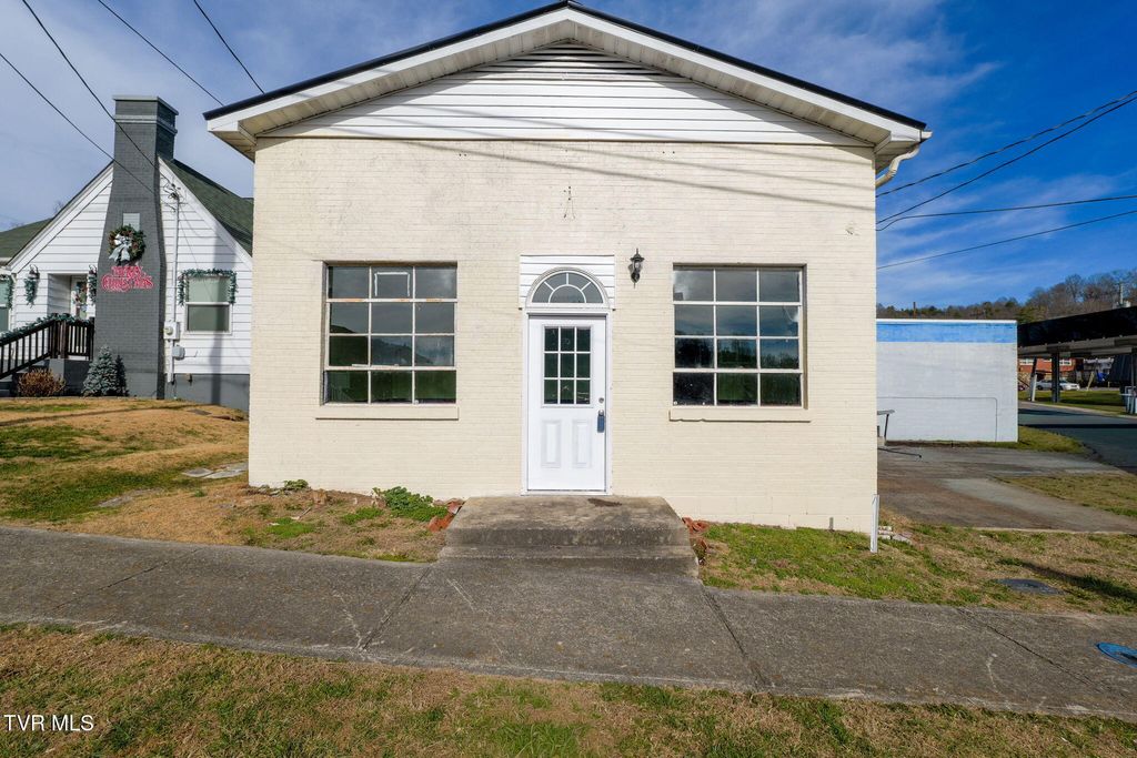 Photo of 16557 Broad Street, Saint Paul, VA 24283 (MLS # 9990161)