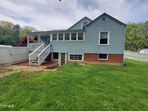 Homes For Sale - 1234 Bristol Highway<br/> Elizabethton, TN 37643