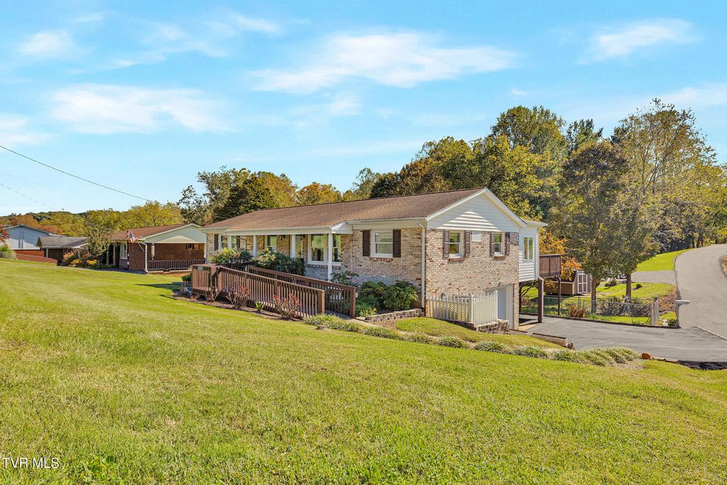 Photo of 1145 Jackson Hollow Road, Kingsport, TN 37663 (MLS # 9987099)