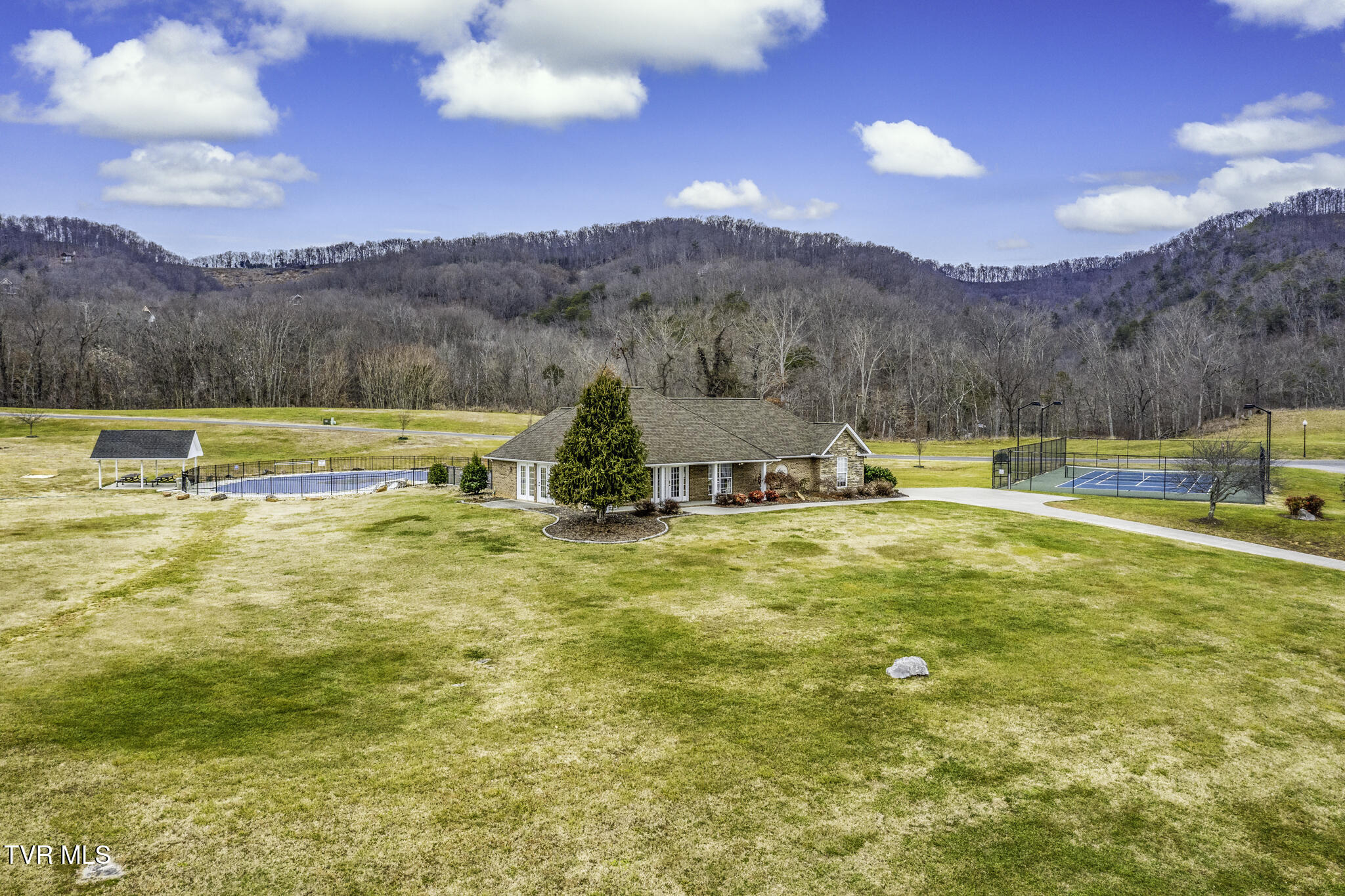 5037 Serenity Drive, Mooresburg, Tennessee image 29