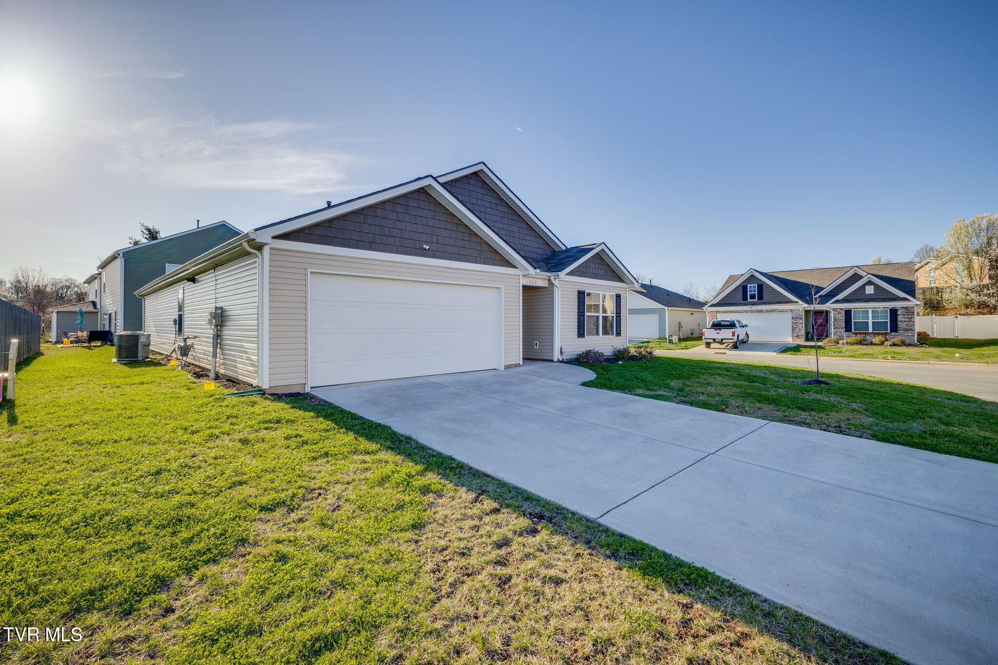 1332 Clark Point Road