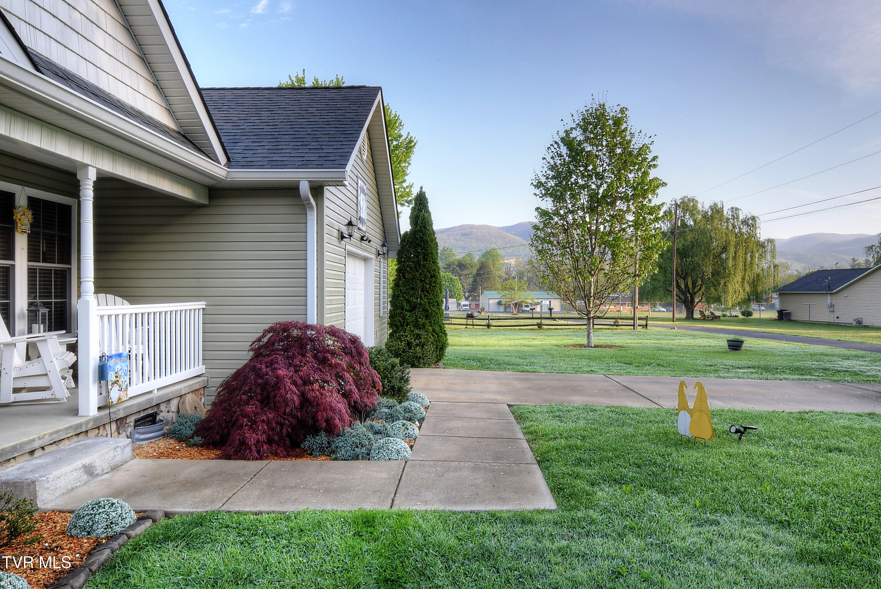 116 Rainbolt Lane, Elizabethton, Tennessee image 4