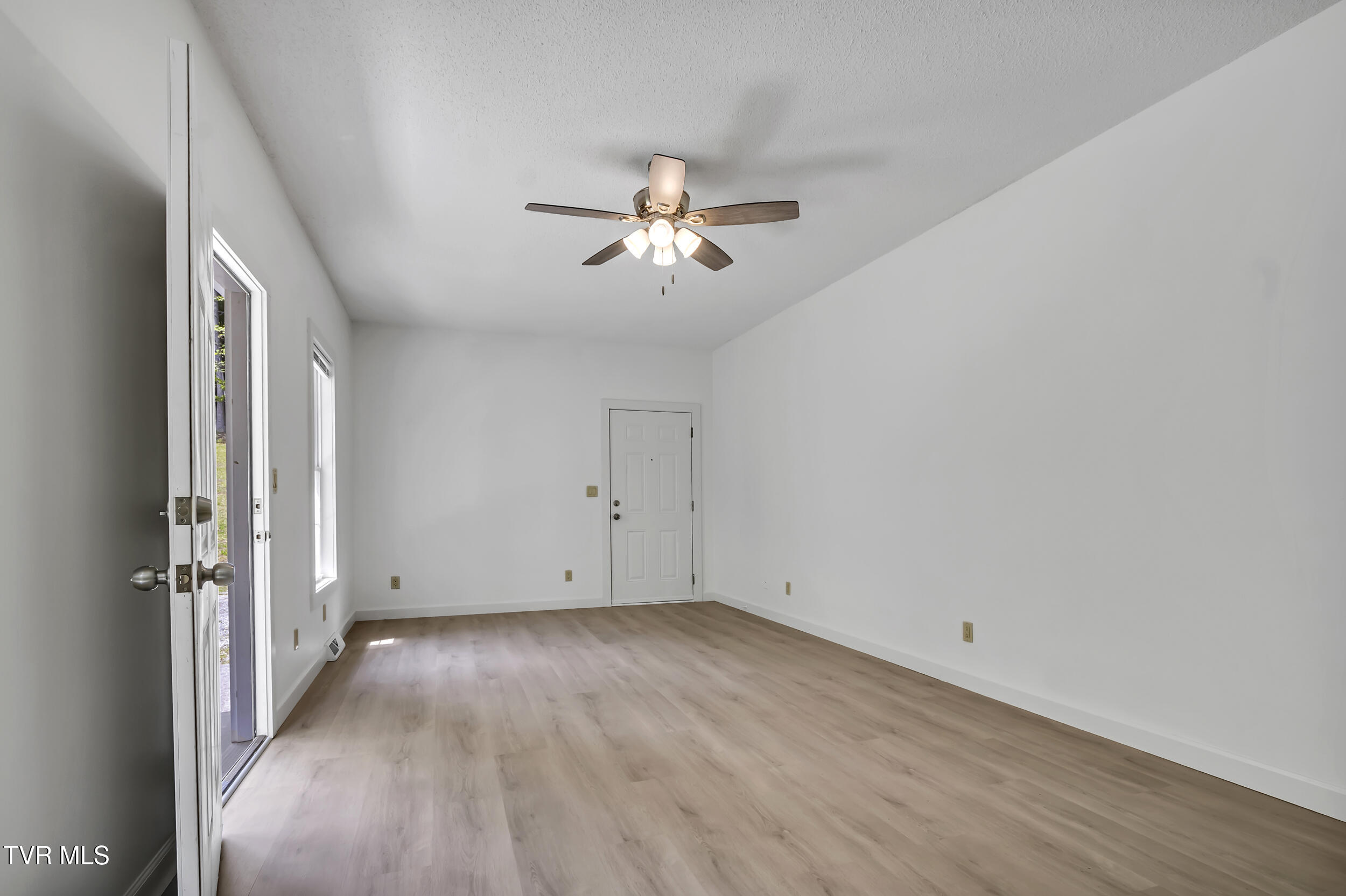 236 Oliver Hollow Road