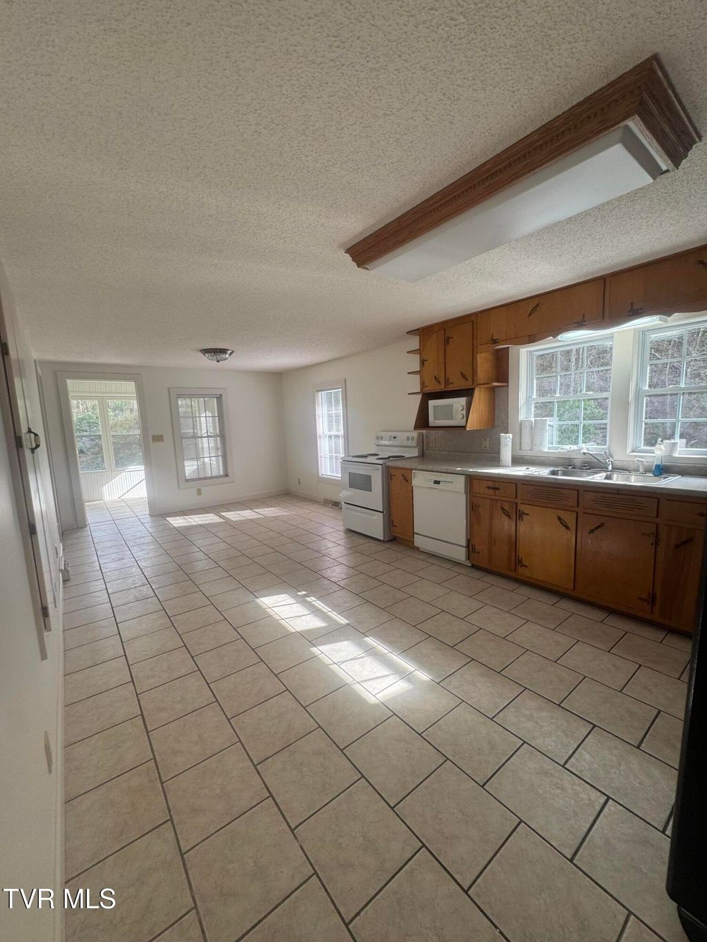 Photo of 236 Oliver Hollow Road, Hampton, TN 37658 (MLS # 9994315)