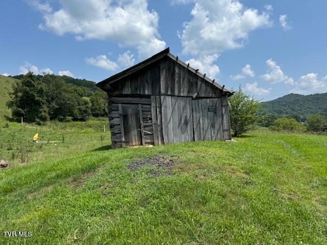 2110 Cantwell Valley Road, Sneedville, Tennessee image 3