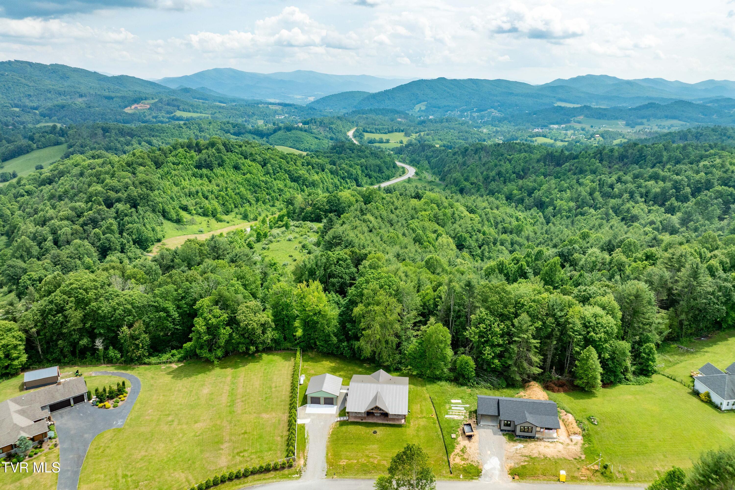 271 Laurel Way, Mountain City, Tennessee image 38