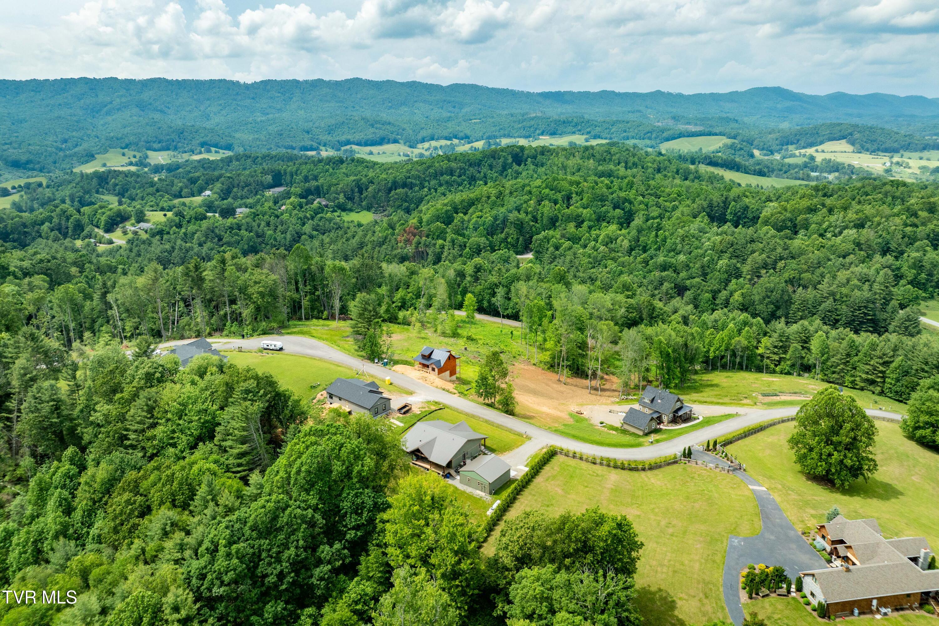271 Laurel Way, Mountain City, Tennessee image 44