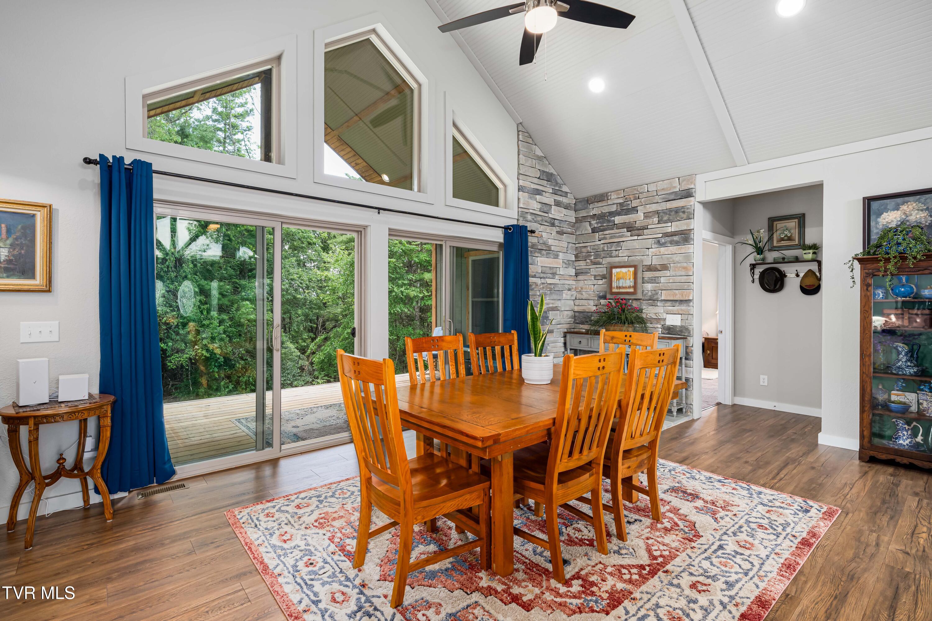 271 Laurel Way, Mountain City, Tennessee image 11