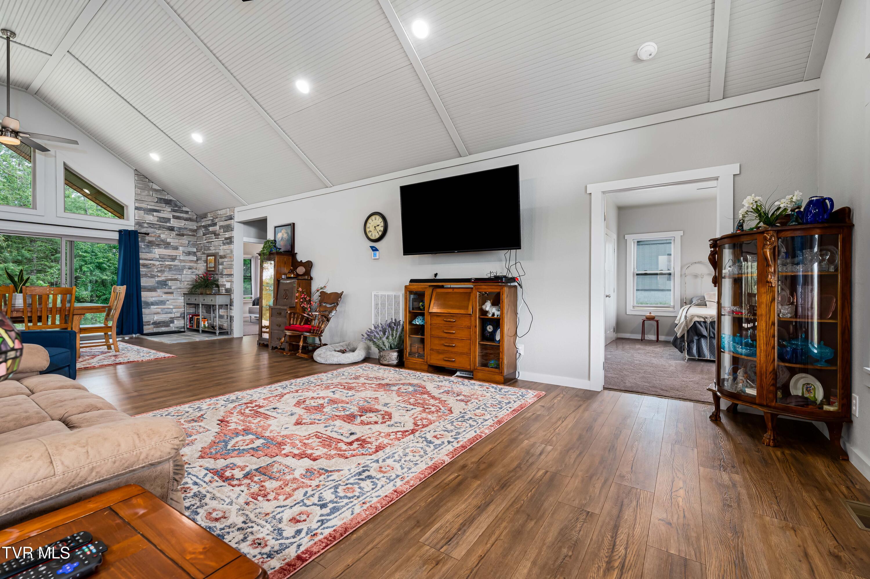 271 Laurel Way, Mountain City, Tennessee image 13