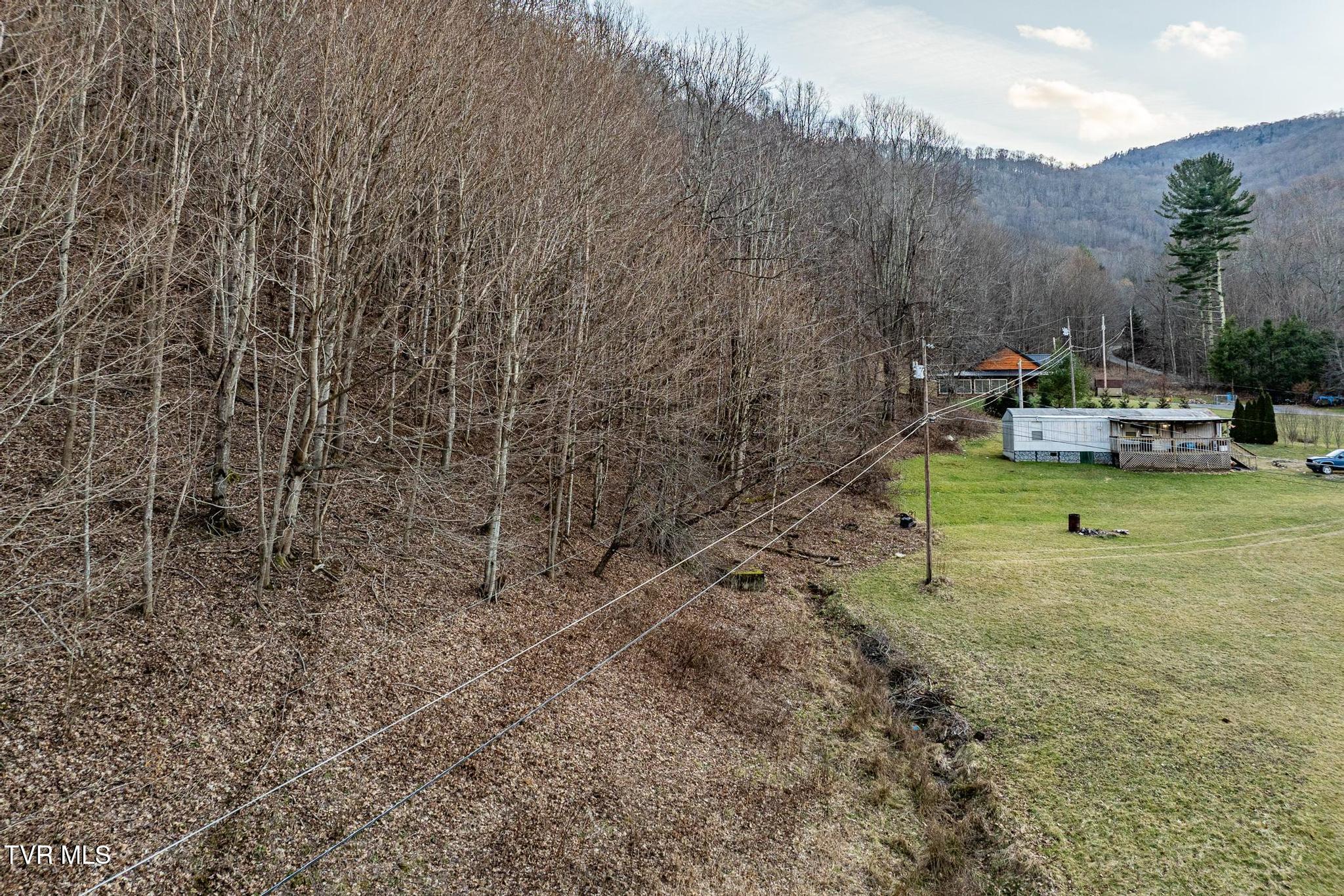 129 Duck Branch Road, Roan Mountain, Tennessee image 12