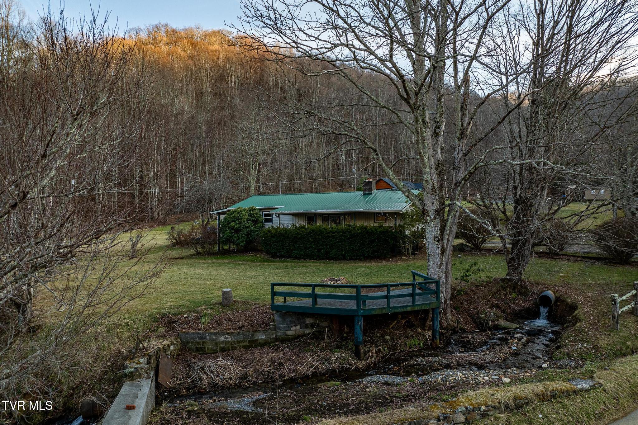 129 Duck Branch Road, Roan Mountain, Tennessee image 2