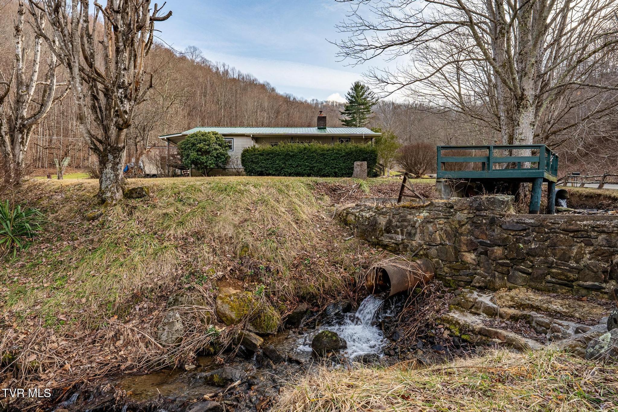129 Duck Branch Road, Roan Mountain, Tennessee image 38