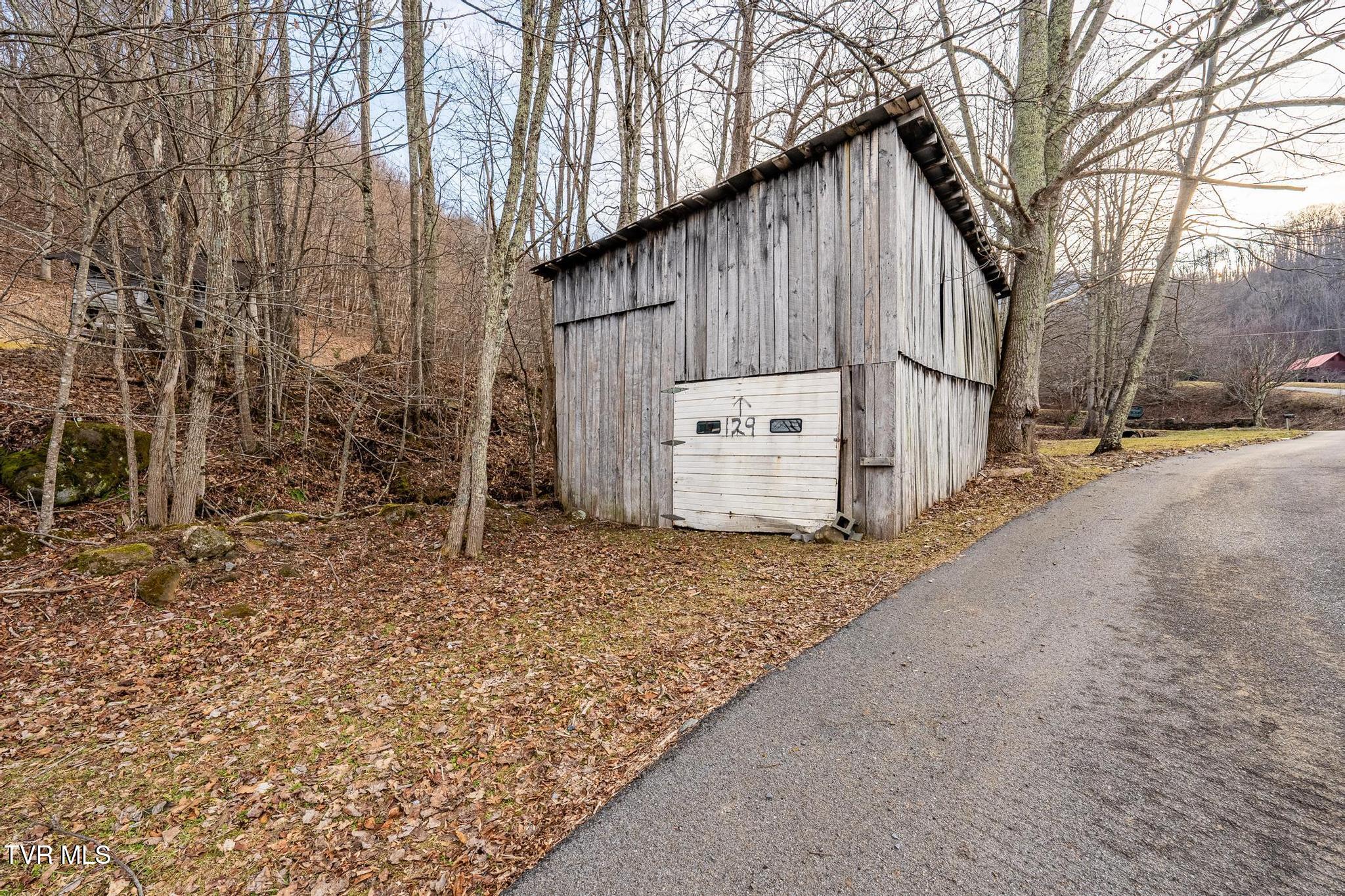 129 Duck Branch Road, Roan Mountain, Tennessee image 43