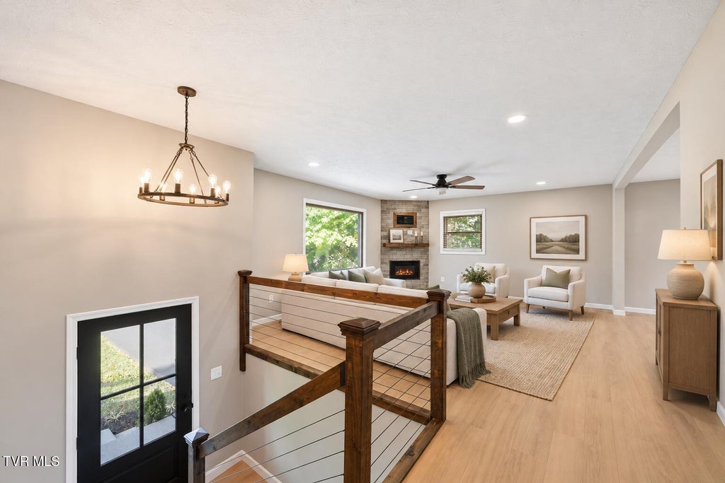 Photo of 131 Anderson Road, Johnson City, TN 37601 (MLS # 10001119)