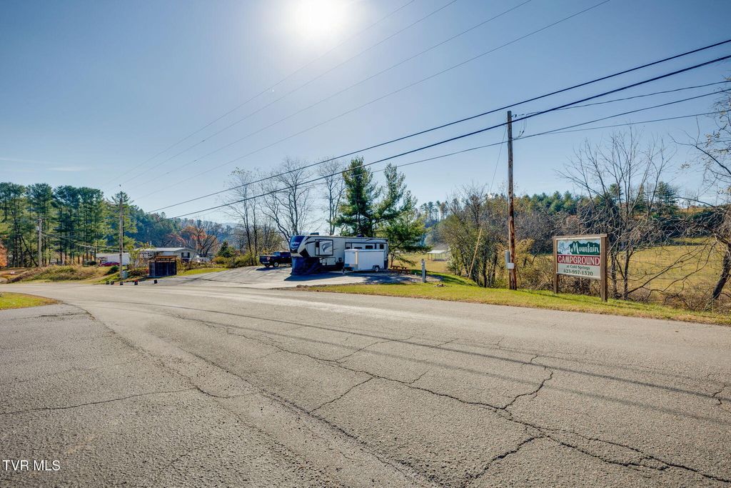 Photo of 177 Hospital Road, Mountain City, TN 37683 (MLS # 9988014)