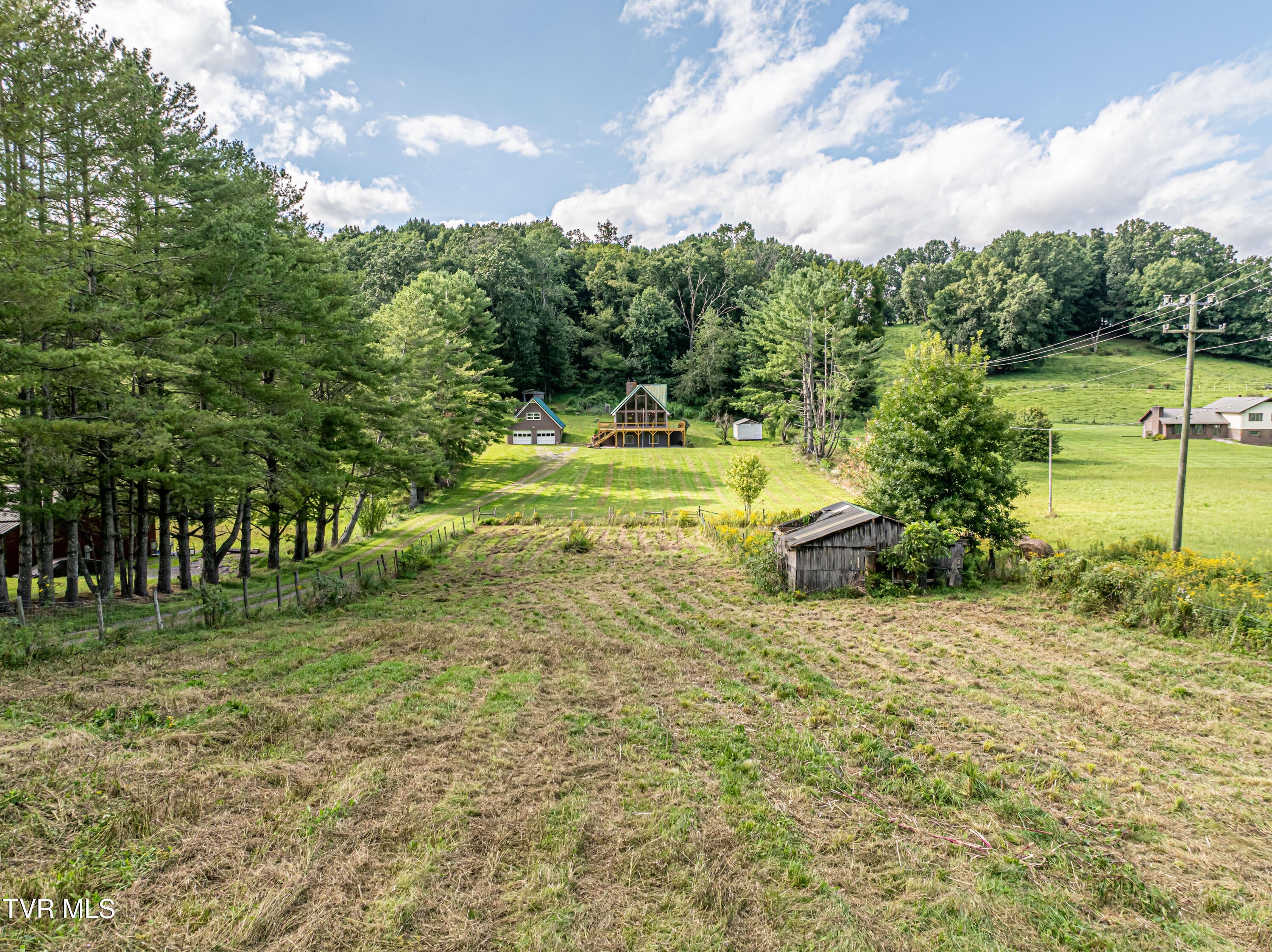 28271 Robindale Road