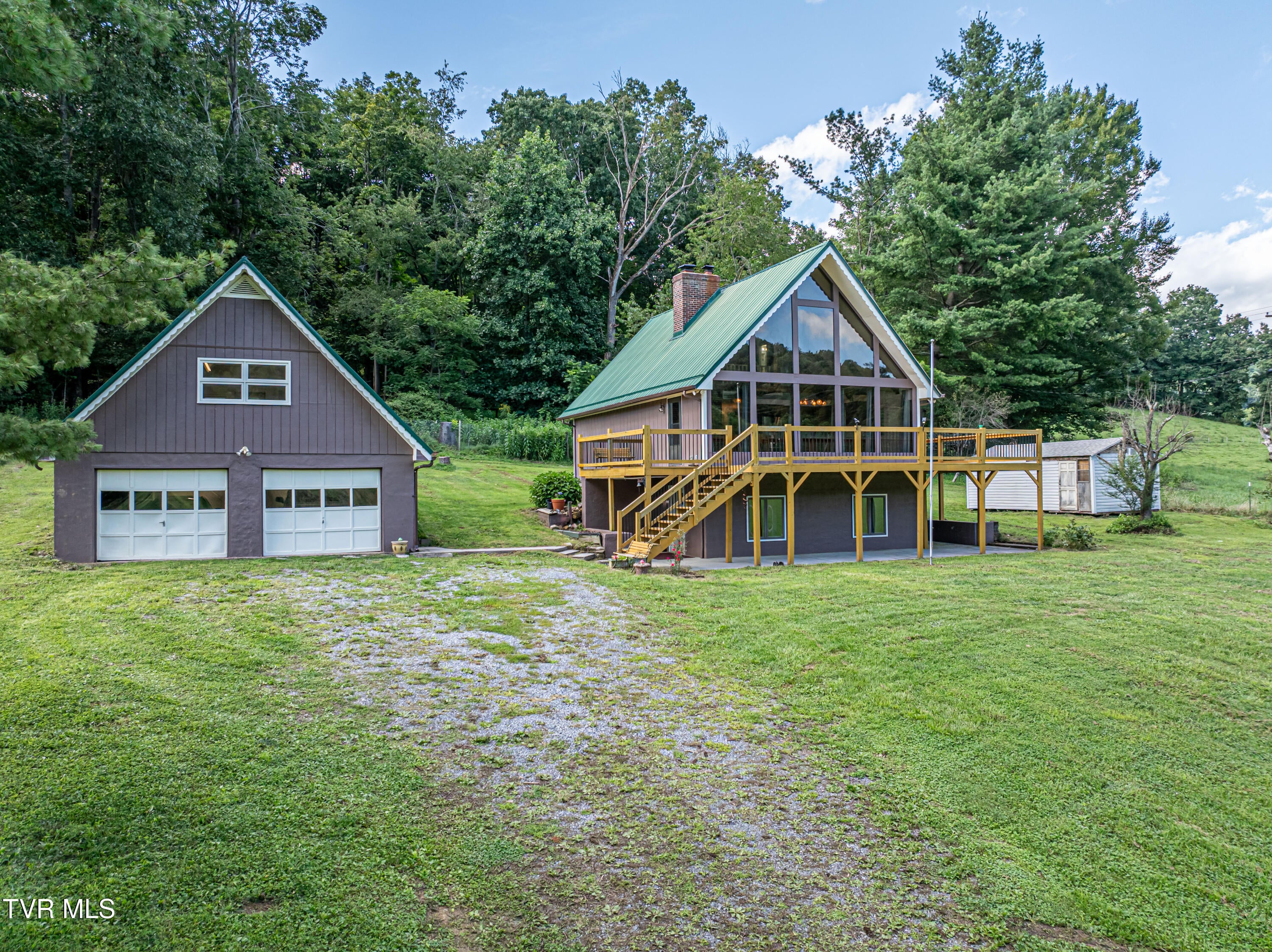 28271 Robindale Road